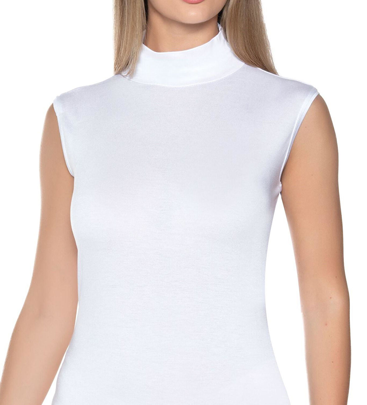  2295 KADIN LİKRALI SIFIR KOL BALIKÇI YAKA ATLET 6 ADET