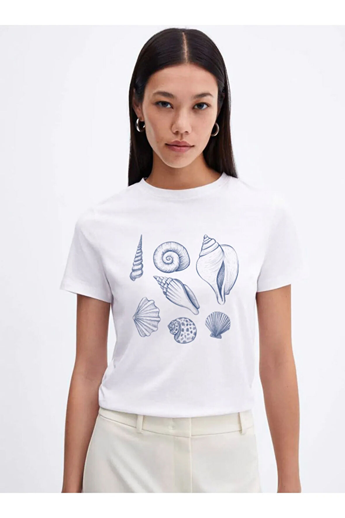 Deniz Kabuğu Baskılı Bisiklet Yaka Basic Trend Kadın T-shirt