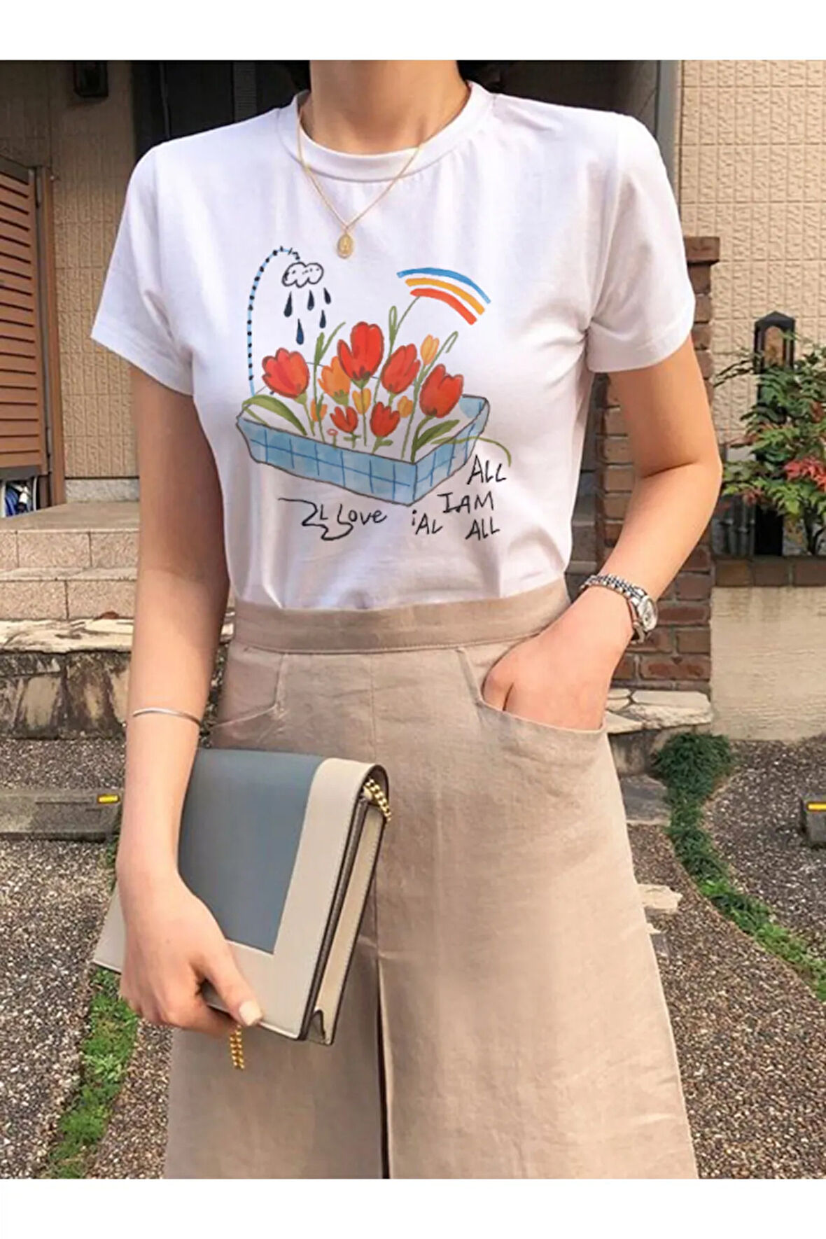 ALL I AM IS ALL LOVE Bisiklet Yaka Basic Trend Kadın T-shirt