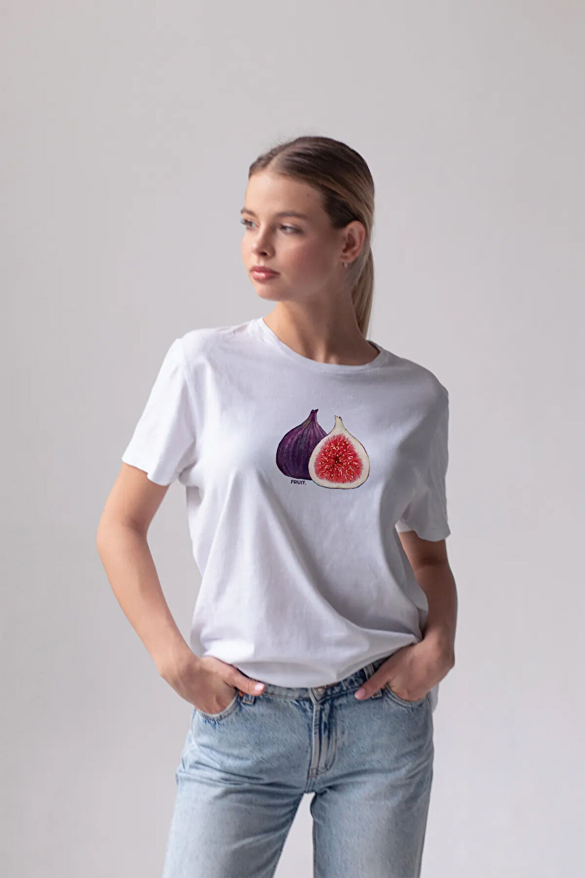 Fruit Baskılı Bisiklet Yaka Basic Trend Kadın T-shirt