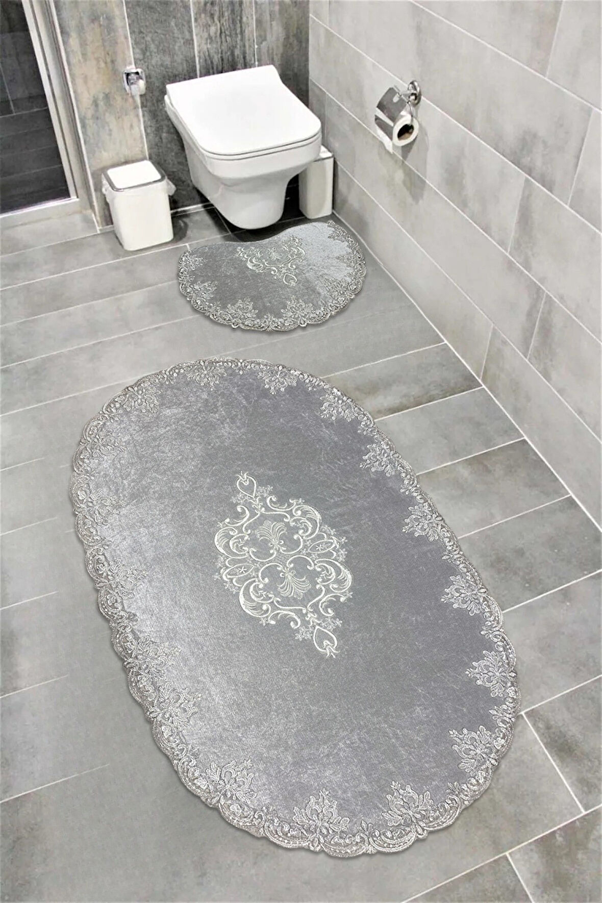 Milas Kaymaz Taban, Kadife Dantel Detaylı 2'li Süper Lüks Oval Banyo Paspası Seti 