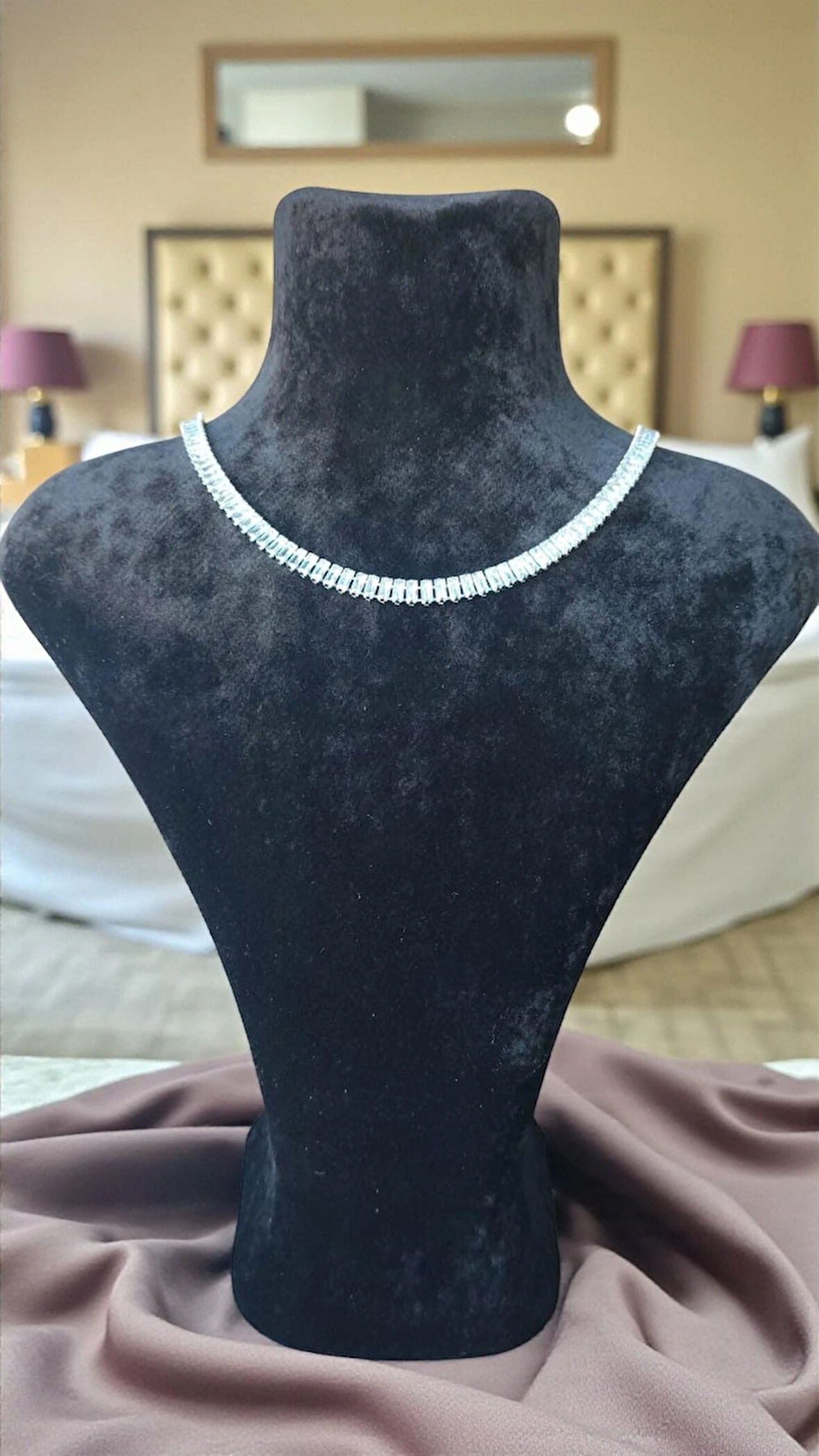 VividCharm Su Yolu Çelik Kolye