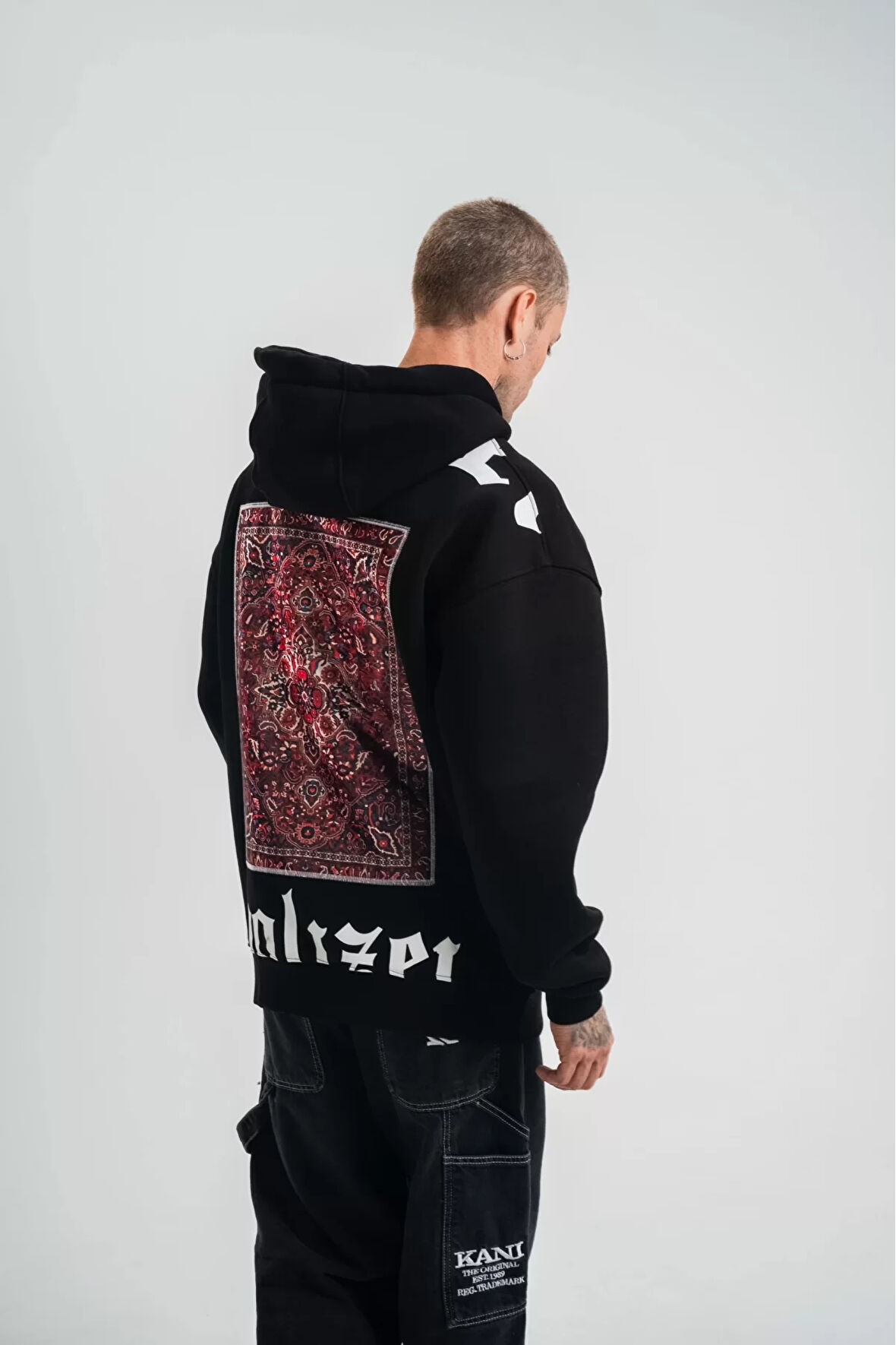 Omuz ve Sırt Baskılı Oversize Sweatshirt