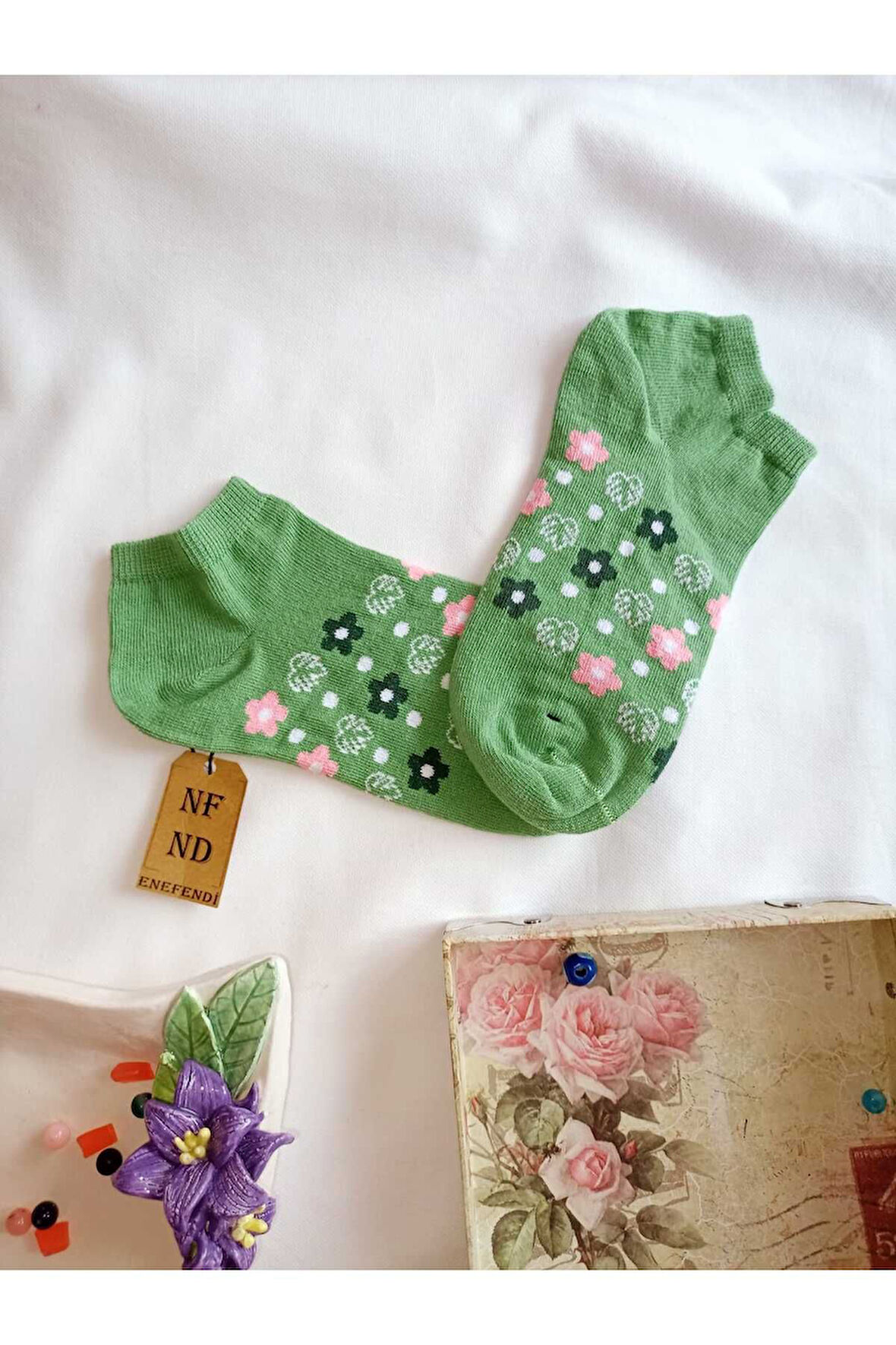 BURUN DİKİŞSİZ ÇORAP PAMUKLU KISA KONÇ DESENLİ KADIN PATİK ÇORABI 36-40 TEK ADET YEŞİL PEMBE