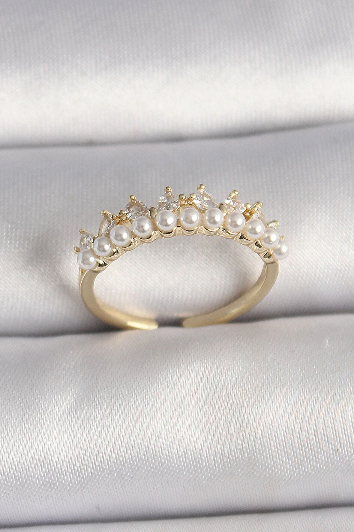 Dodes Pirinç Gold Renk Zirkon Taşlı İncili Taç Model Ayarlanabilir Kadın Yüzük TG27BYK3576