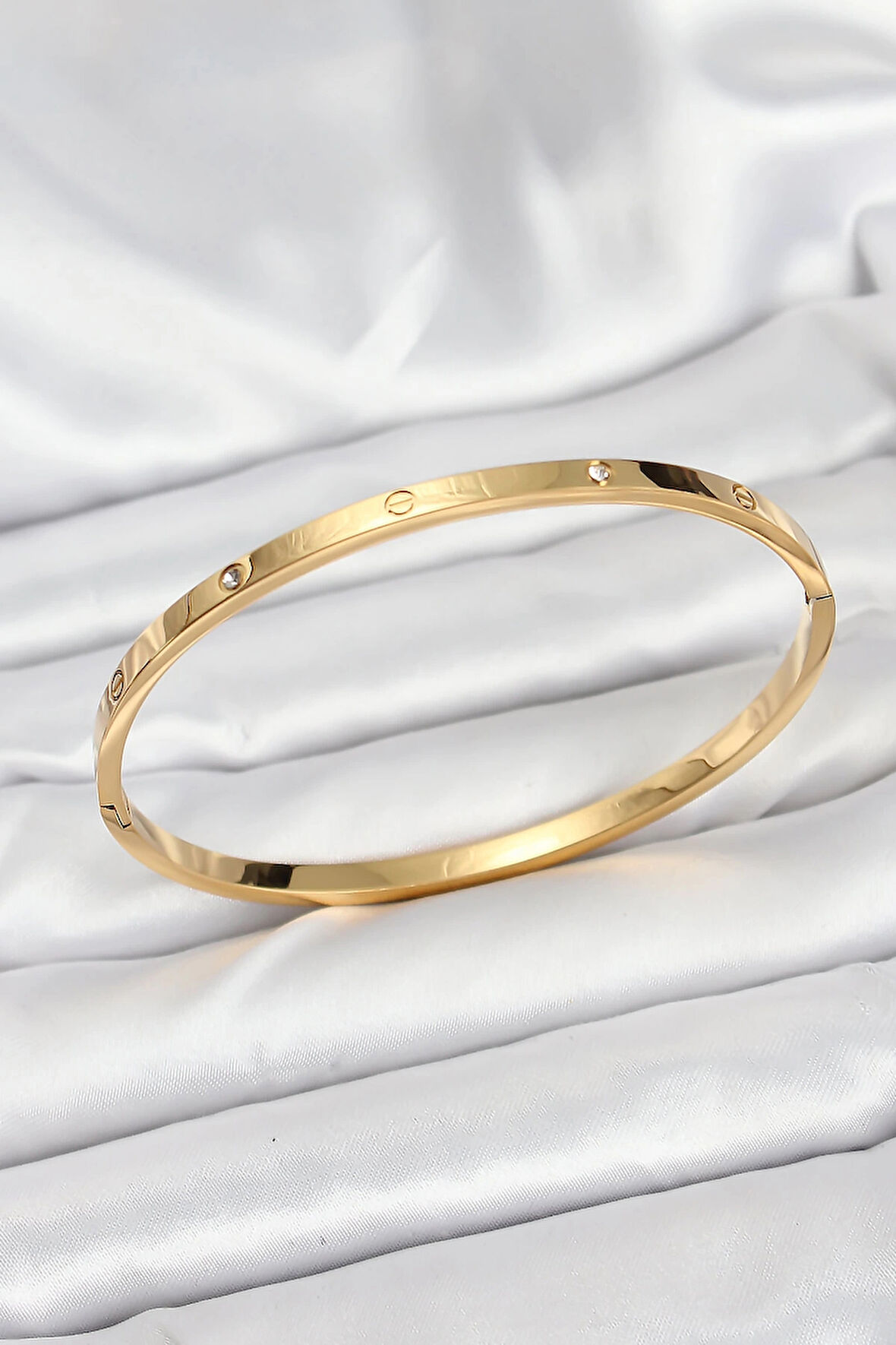 Dodes 316L Çelik Gold Renk Zirkon Taşlı 65 mm İnce Kadın Kelepçe Bileklik TG27BB7914