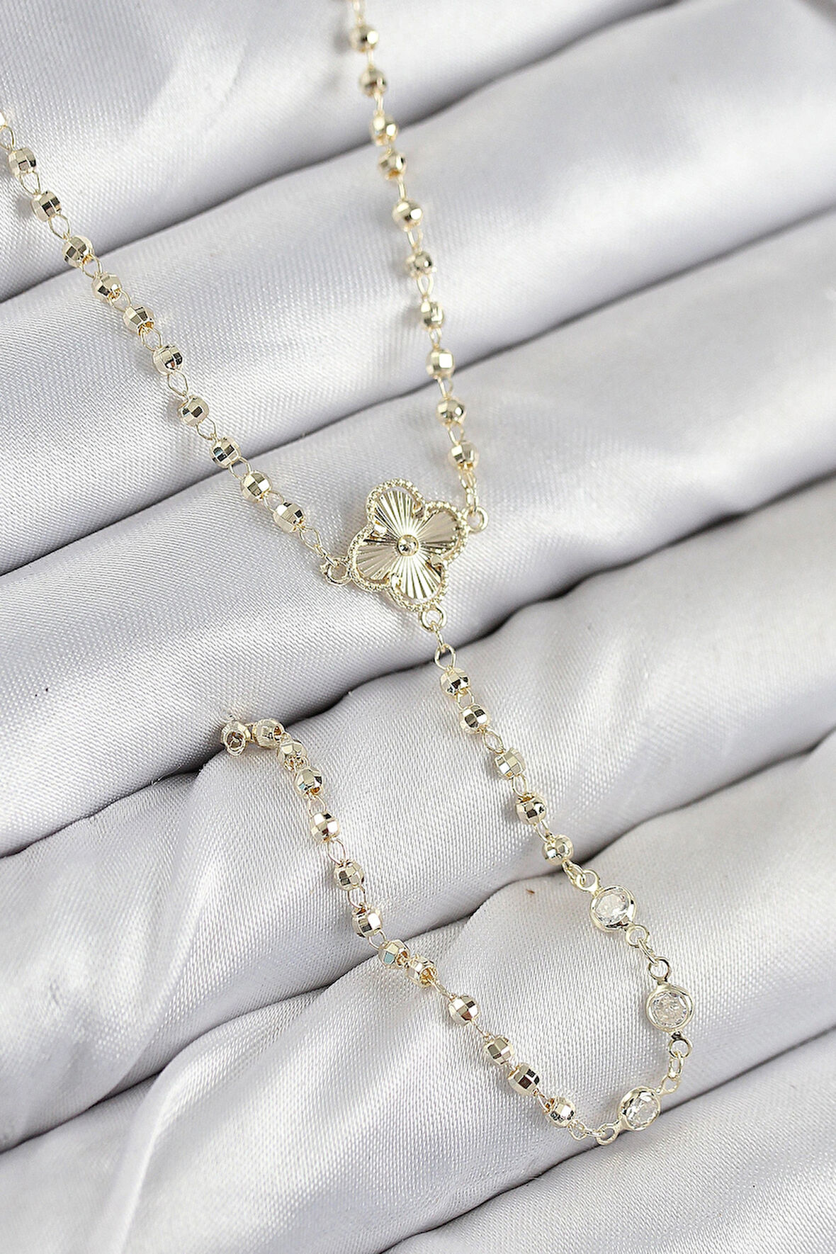 Dodes Dodes Pirinç Zirkon Taşlı Yonca Model Gold Renk Kadın Y Kolye TG27BKO10499