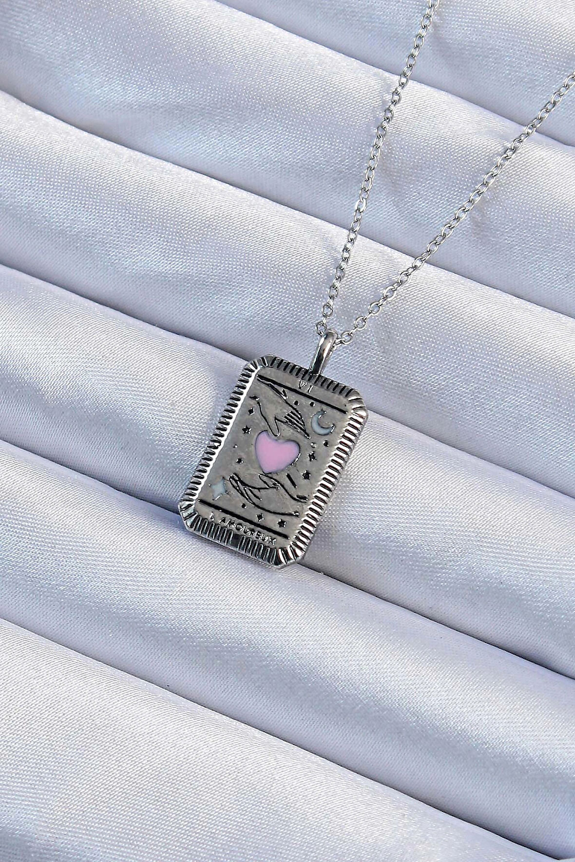 Dodes Dodes 316L Çelik Zincir Eskitme Gümüş Renk Pembe Mineli Kalp Figürlü Tarot Kolye TG27BKO9232