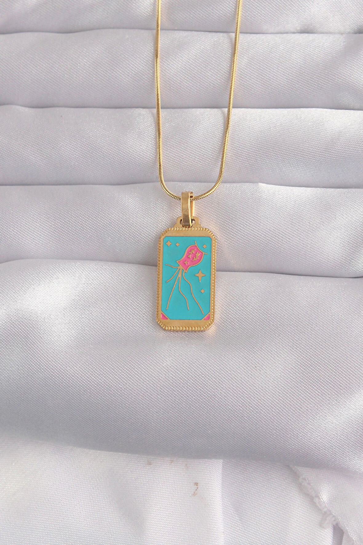 Dodes 316L Çelik Gold Renk Mavi Mineli Tarot Kolye TG27BKO9030
