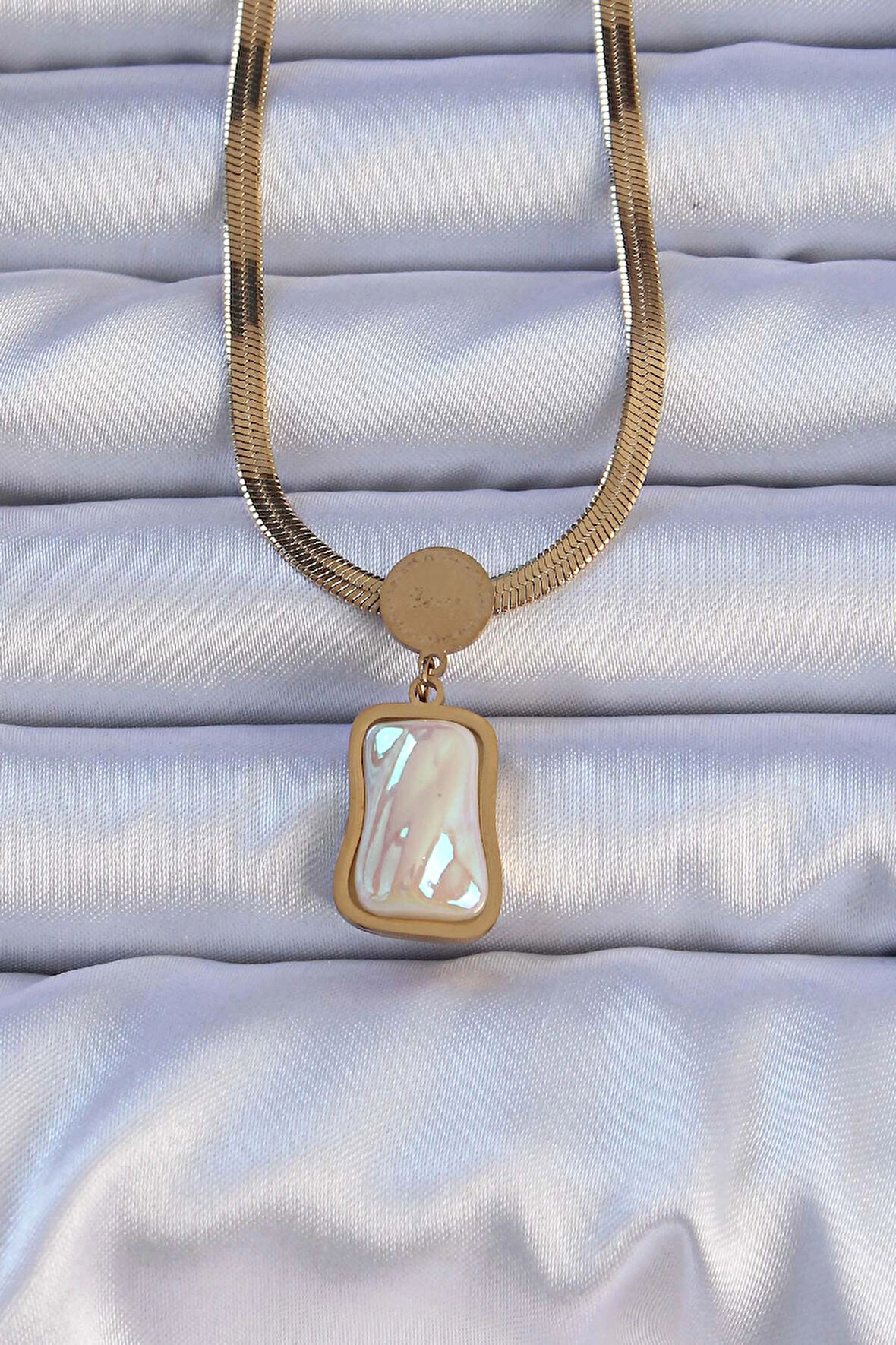 Dodes Dodes 316L Çelik Gold Renk İtalyan Zincir Ezme Taşlı Kolye TG27BKO9207