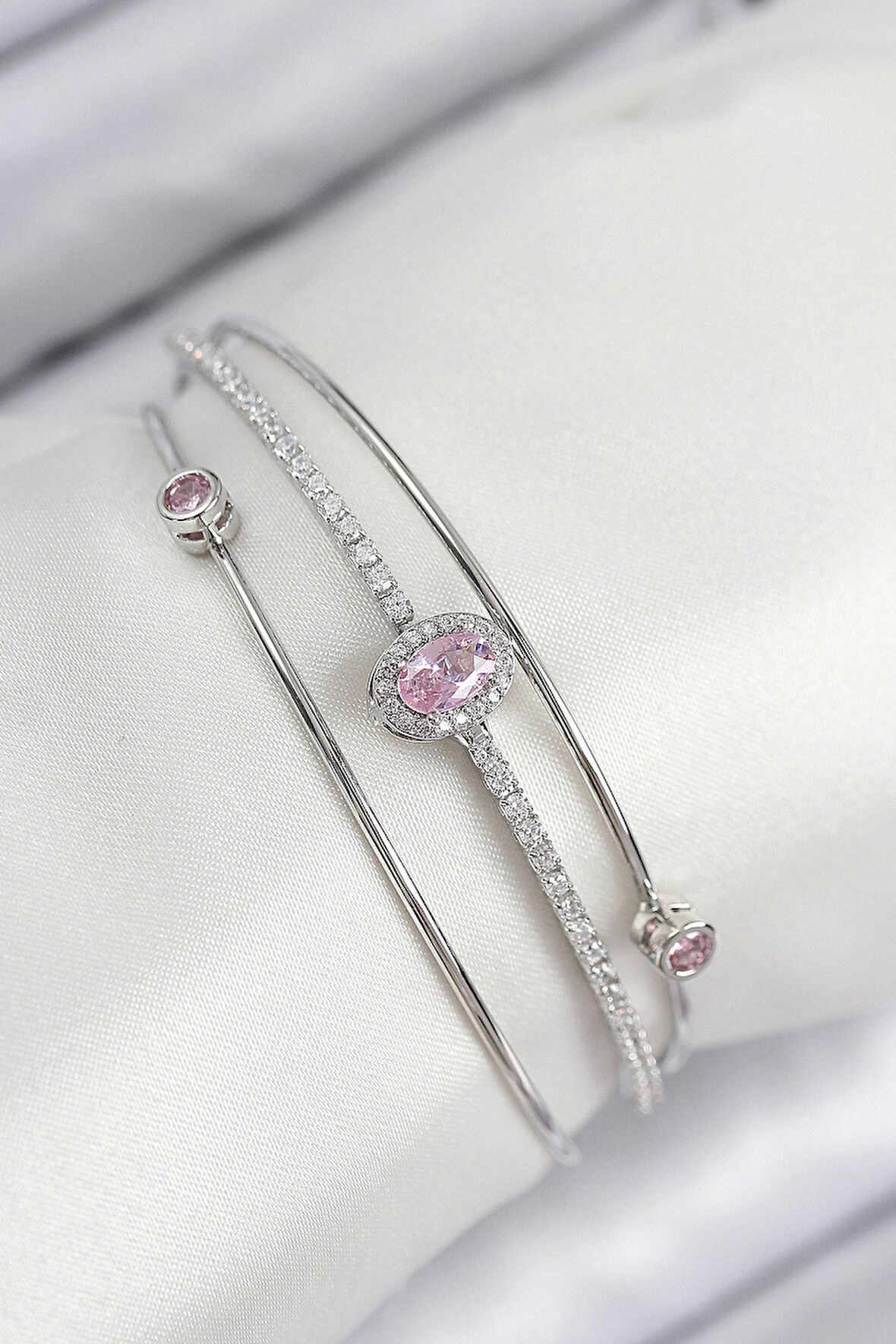 Dodes Dodes Pirinç Zirkon Taşlı Baget Model Gümüş Renk Kadın Bileklik TG27BB7872