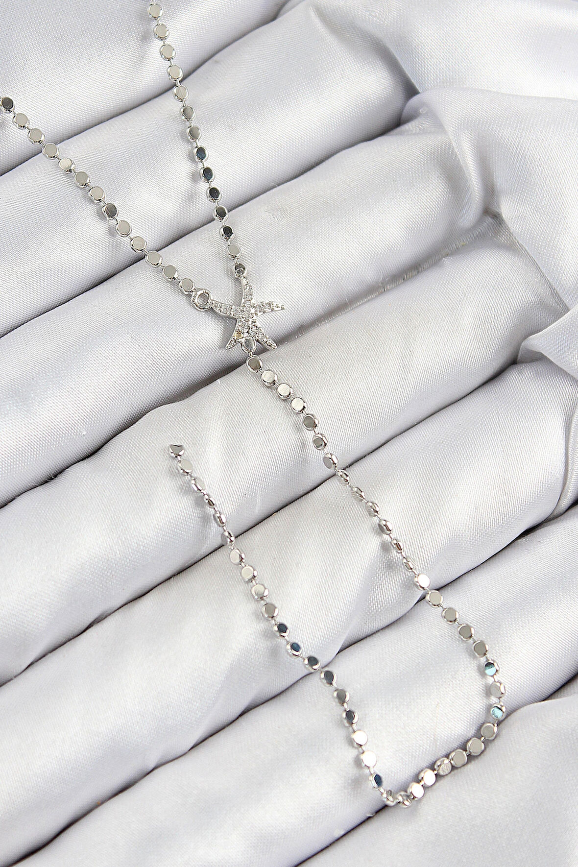 Dodes Dodes Pirinç Zirkon Taşlı Ezme Zincirli Deniz Yıldızı Model Gümüş Renk Y Kolye TG27BKO10466