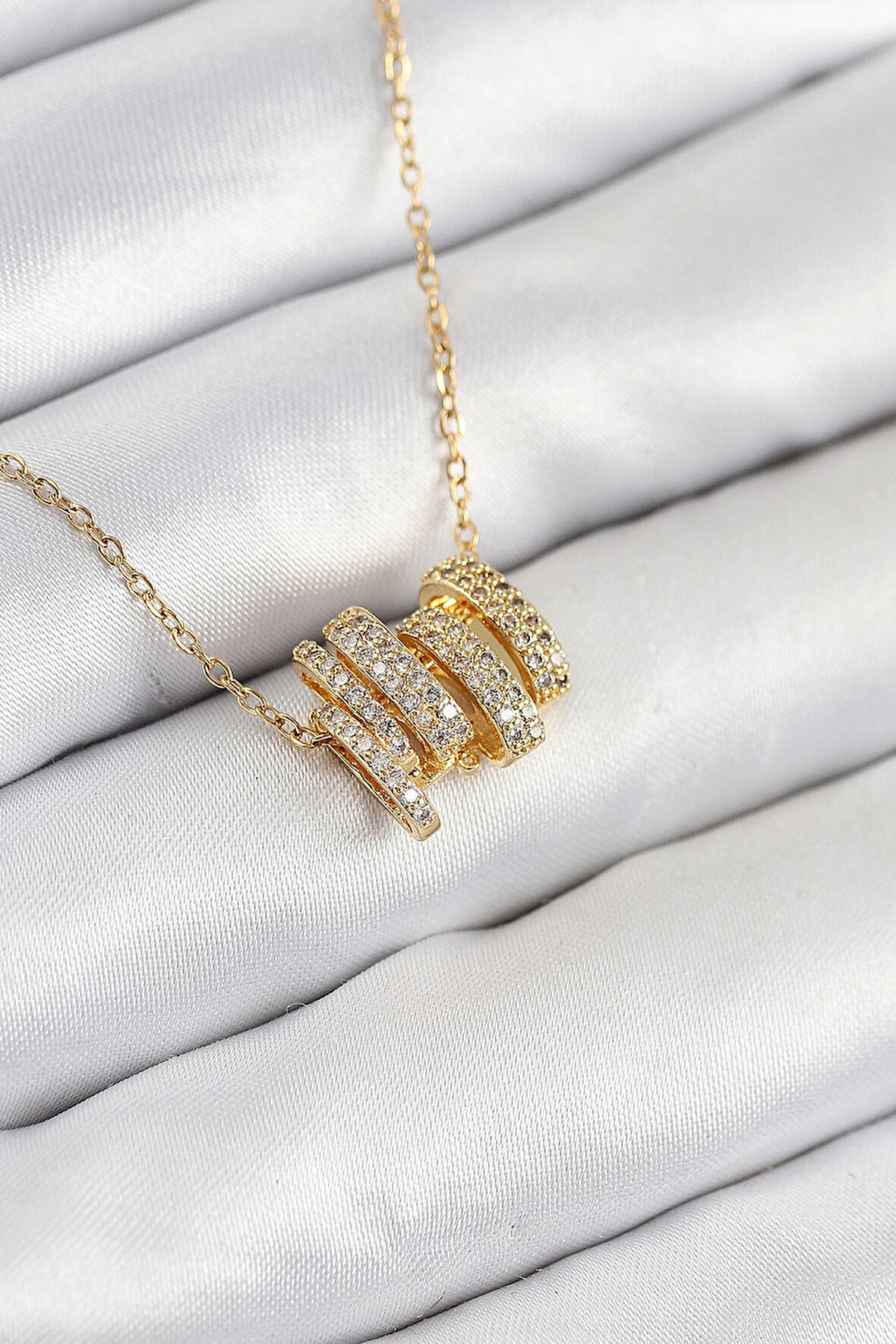 Dodes Dodes 316L Çelik Zirkon Taşlı Sarmal Model Gold Renk Kadın Kolye TG27BKO10512