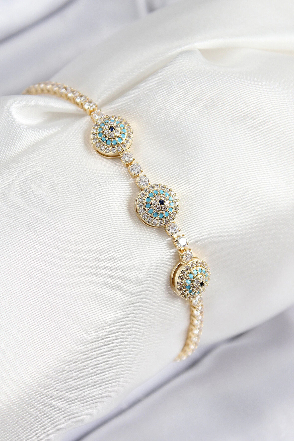 Dodes Pirinç Zirkon Taşlı Nazar Model Gold Renk Kadın Bileklik TG27BB7705