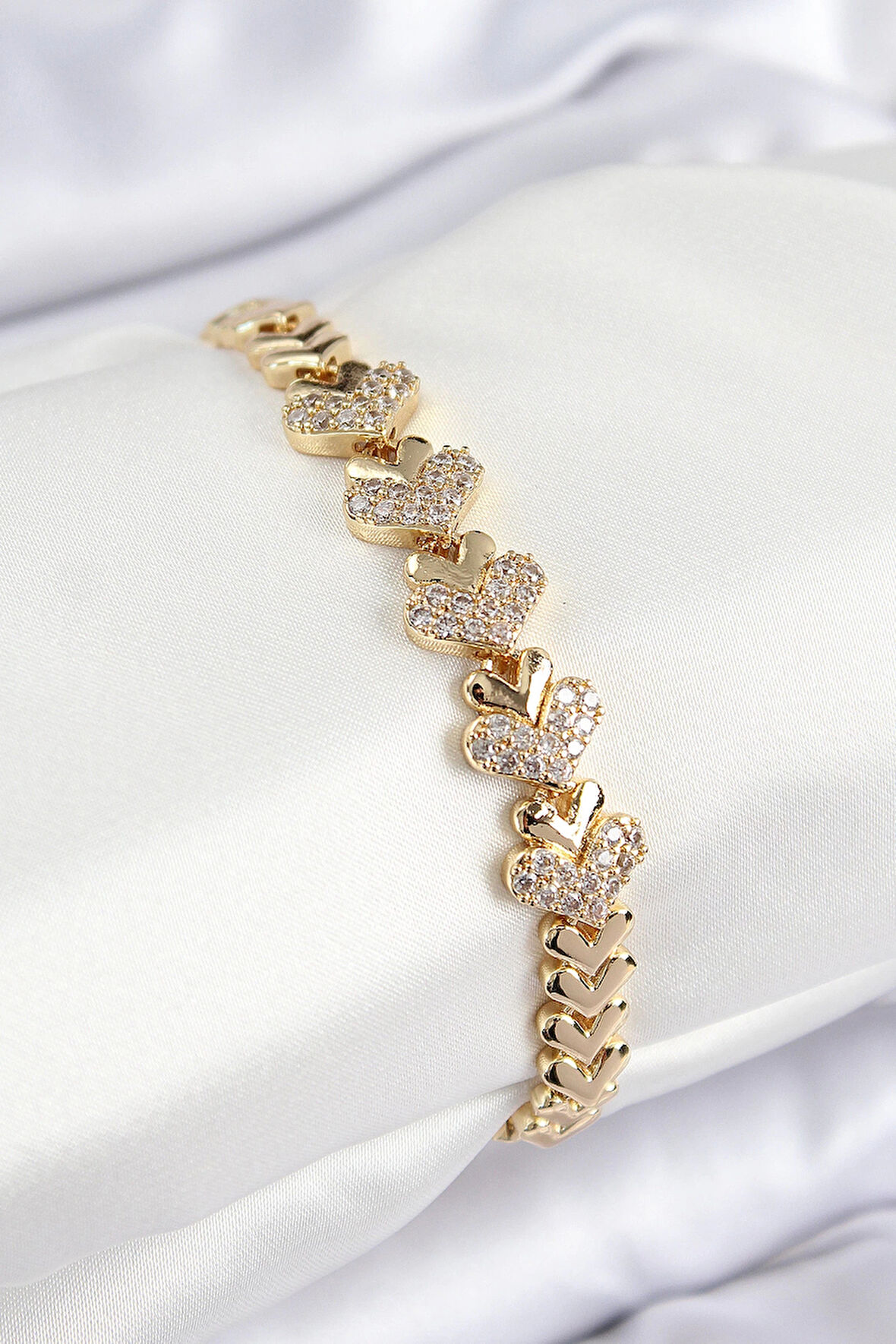 Dodes Pirinç Zirkon Taşlı Kalp Model Gold Renk Kadın Bileklik TG27BB7901
