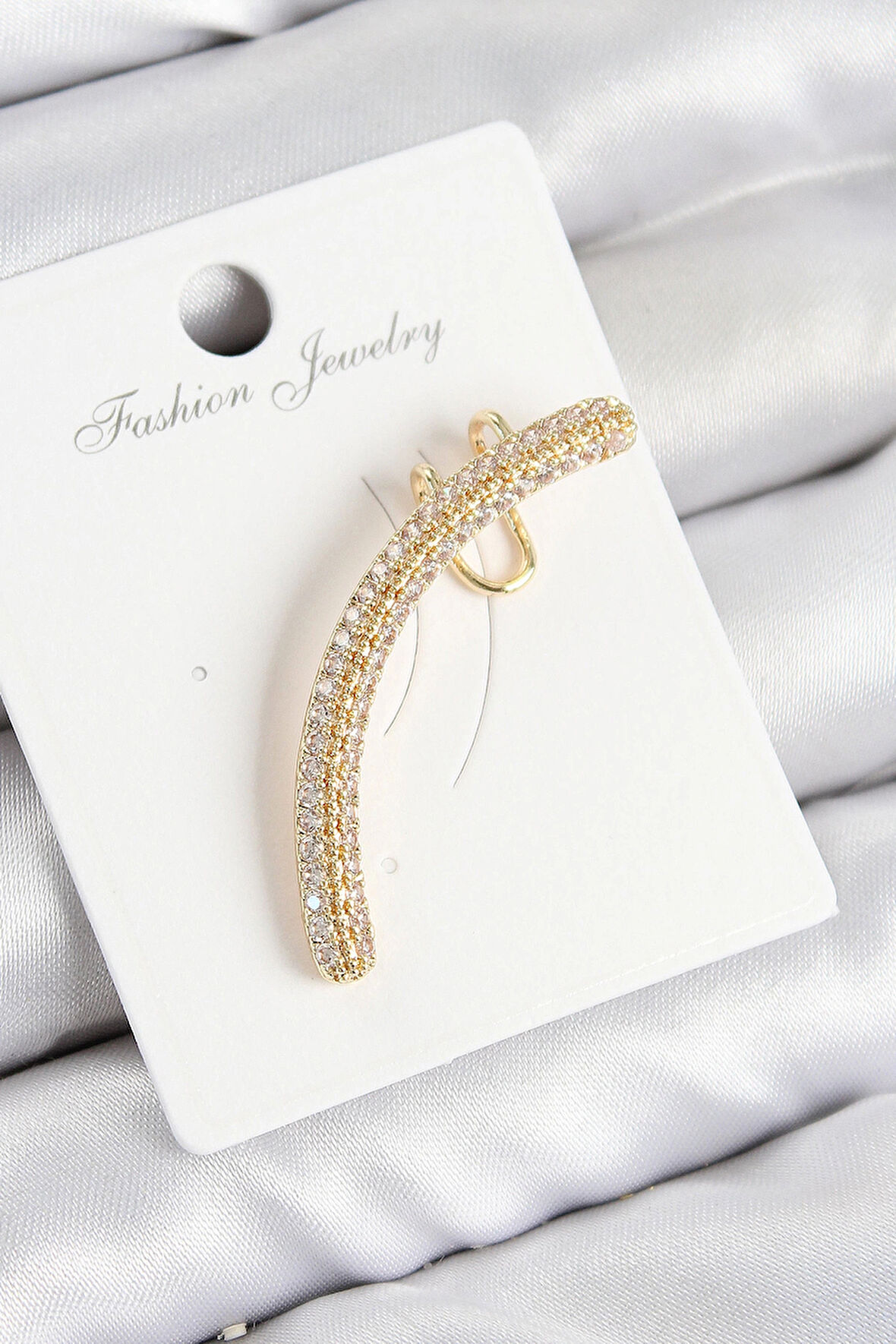 Dodes Pirinç Zirkon Taşlı Model Gold Renk Sağ Kıkırdak Küpe TG27BKP11000