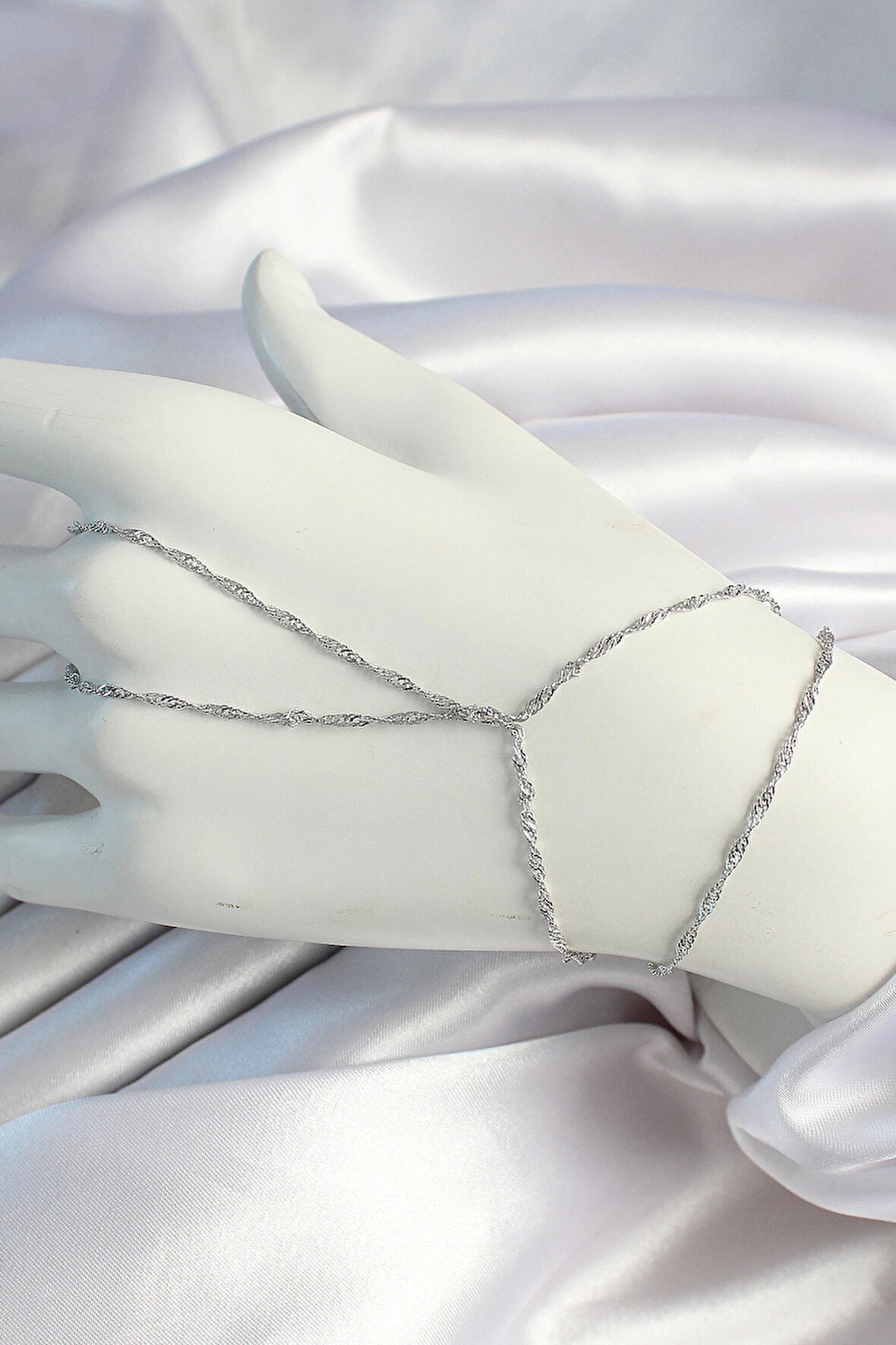 Dodes Pirinç Gümüş Renk Esnek Burgu Zincirli Şahmeran TG27SN645