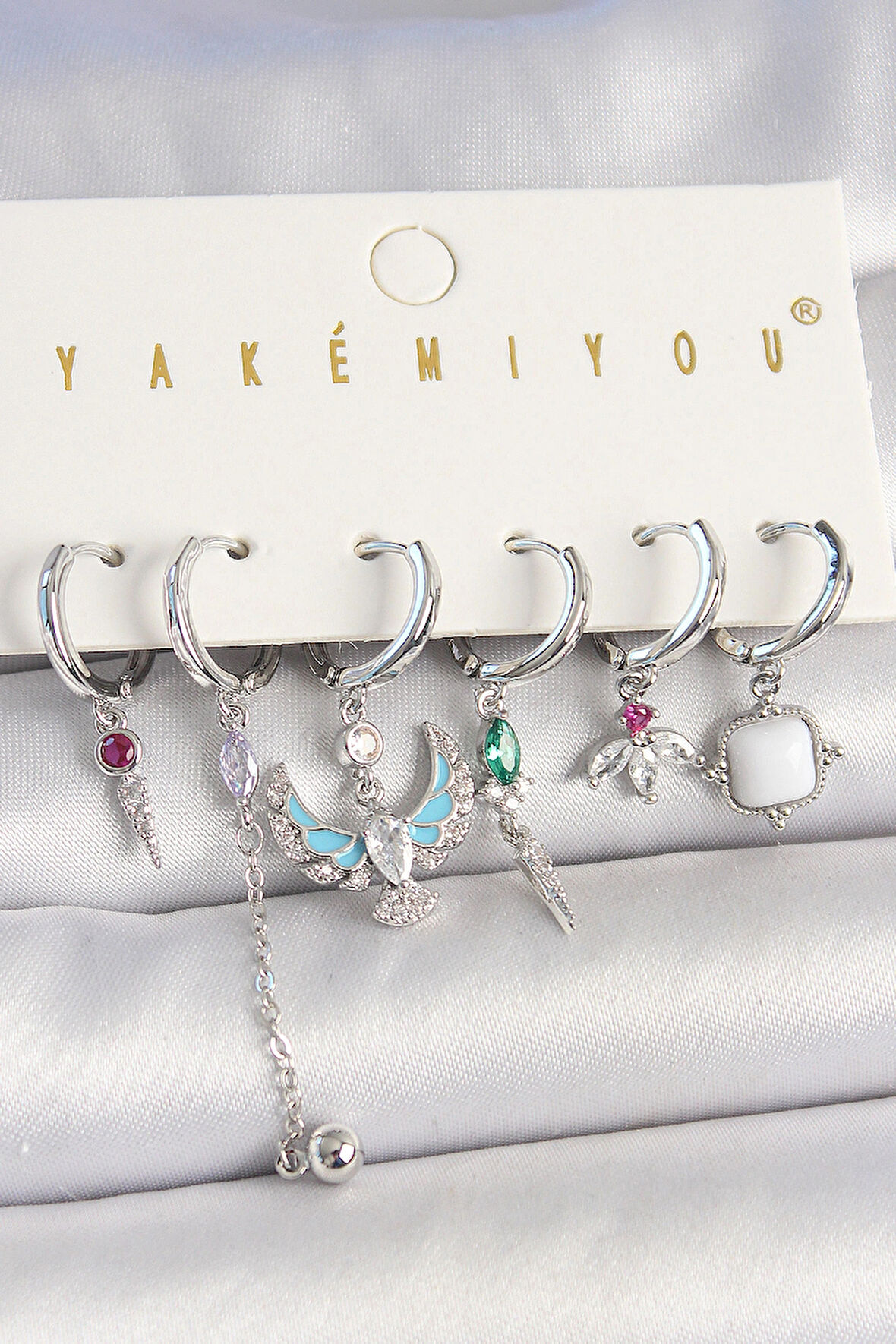 Dodes Dodes Pirinç Gümüş Renk Zirkon Taşlı Kuş Figür Çiçek Detay 6'Lı Kadın Kombin Küpe TG27BKP10454