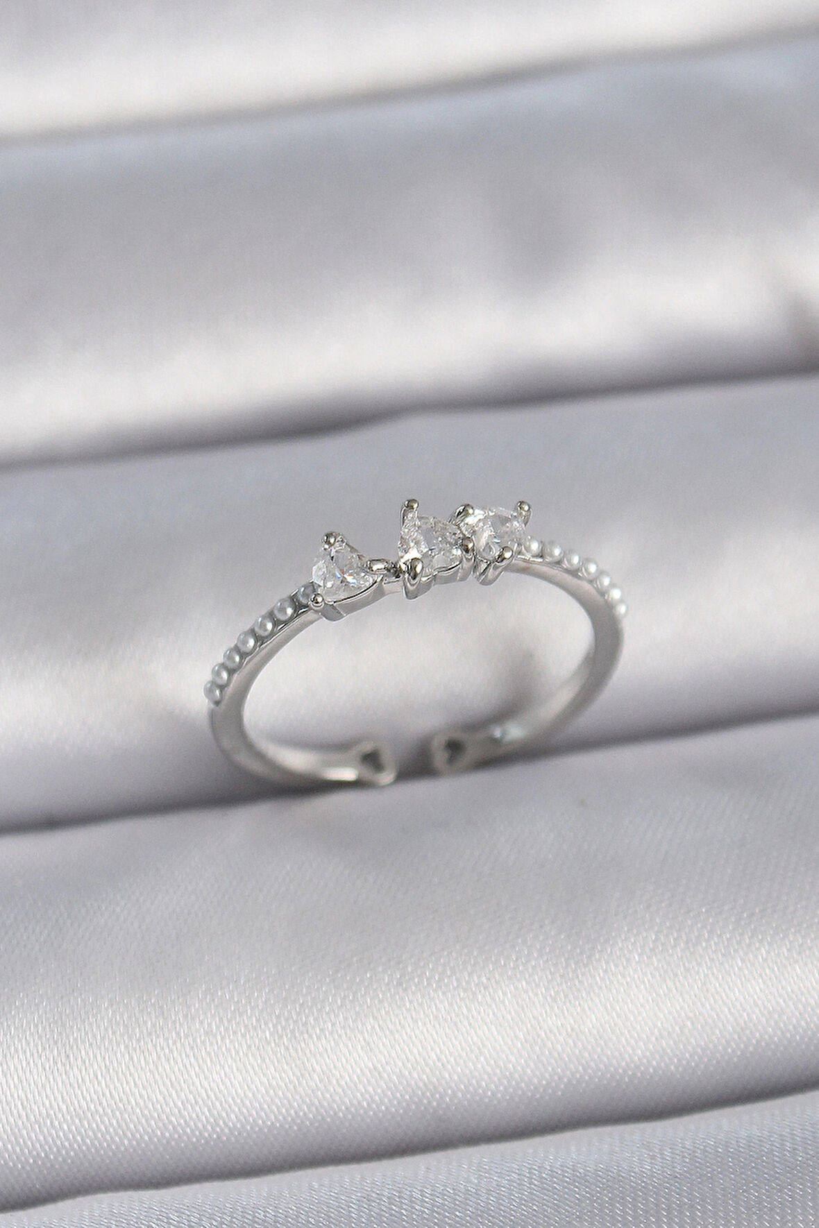 Dodes Pirinç Gümüş Renk Zirkon Taşlı Kalp İnci Detay Ayarlanabilir Model Kadın Yüzük TG27BYK3363