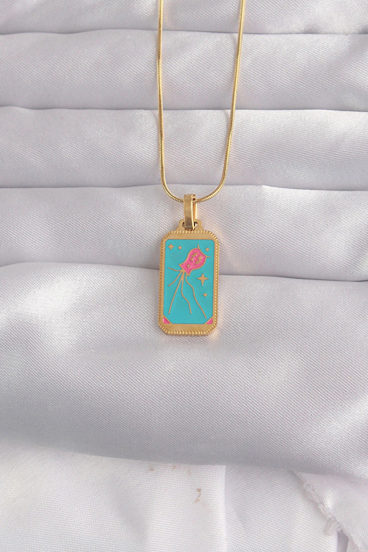 Dodes Dodes 316L Çelik Gold Renk Mavi Mineli Tarot Kolye TG27BKO9030