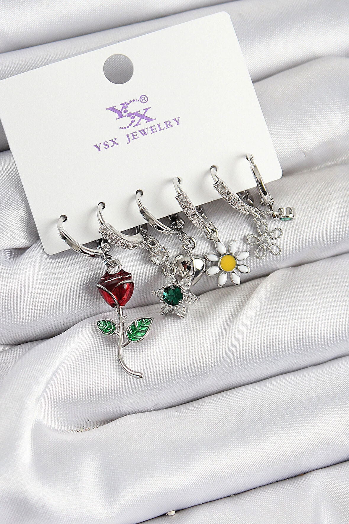 Dodes Pirinç Zİrkon Taşlı Gül Ve Papatya Model Gümüş Renk 3'lü Çift Kadın Küpe TG27BKP10956