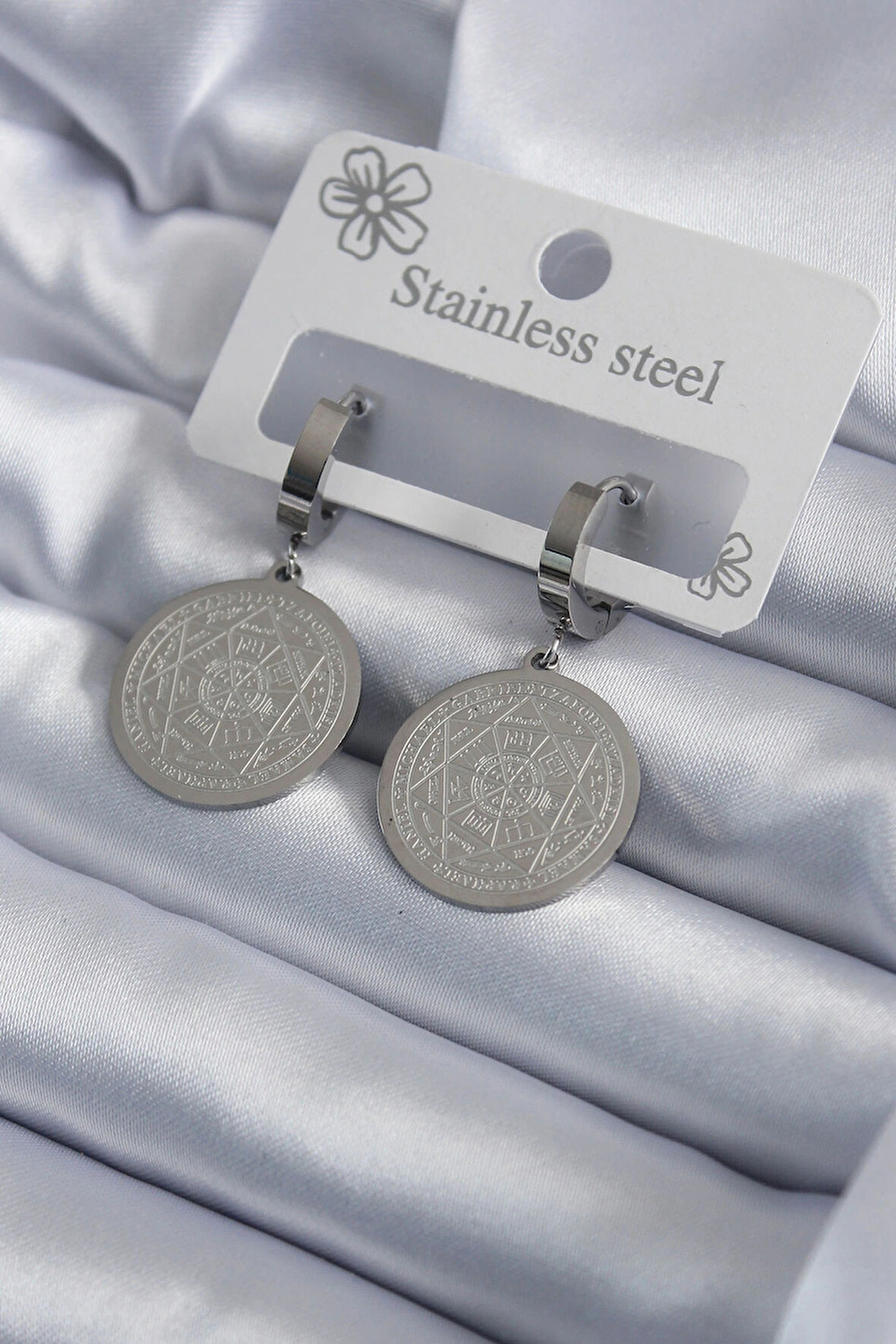 Dodes Dodes 316L Çelik Gümüş Renk Pentagram Yıldızı İşleme Kadın Küpe TG27BKP7951