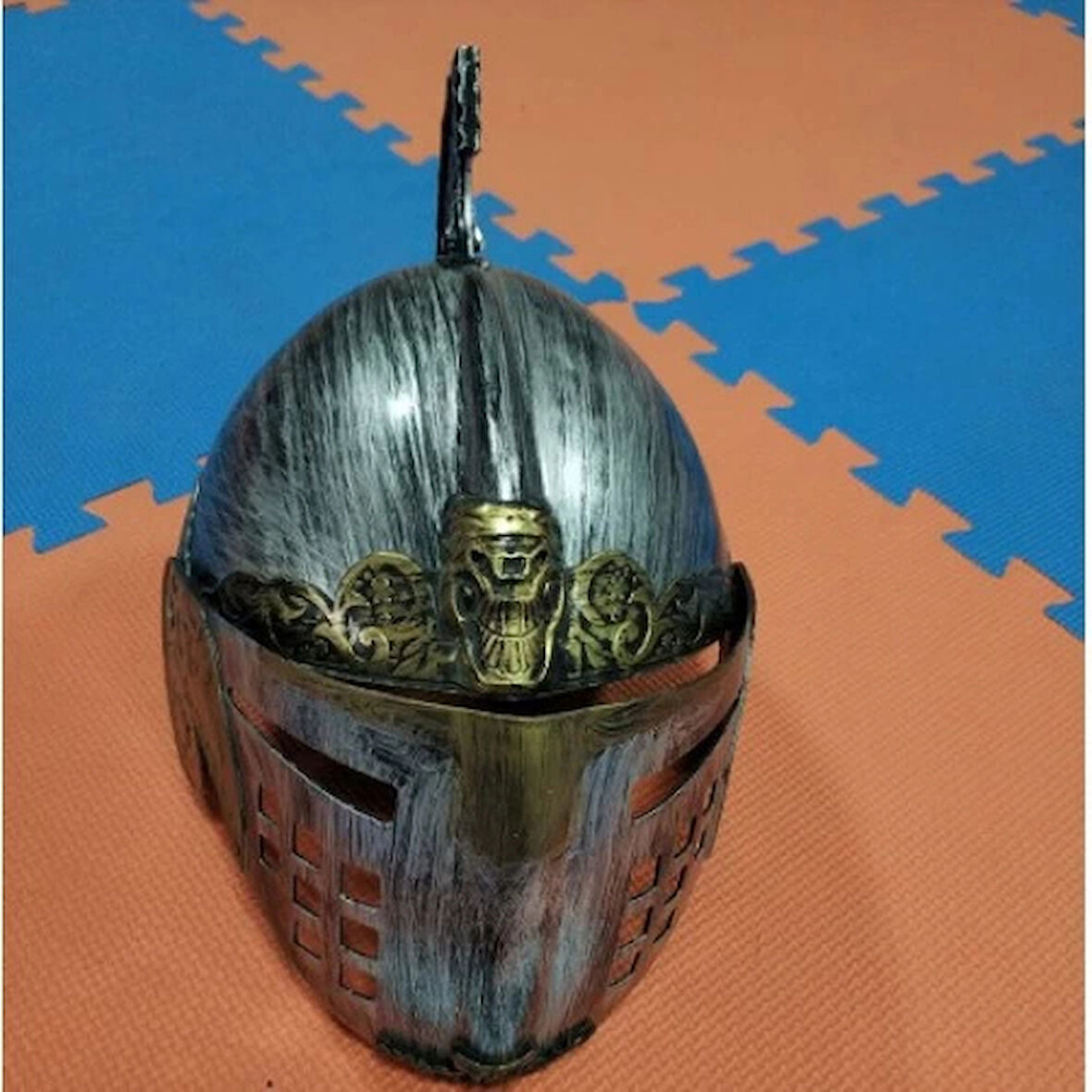 Dodes Bizans Romalı Savaş Miğferi Kaskı