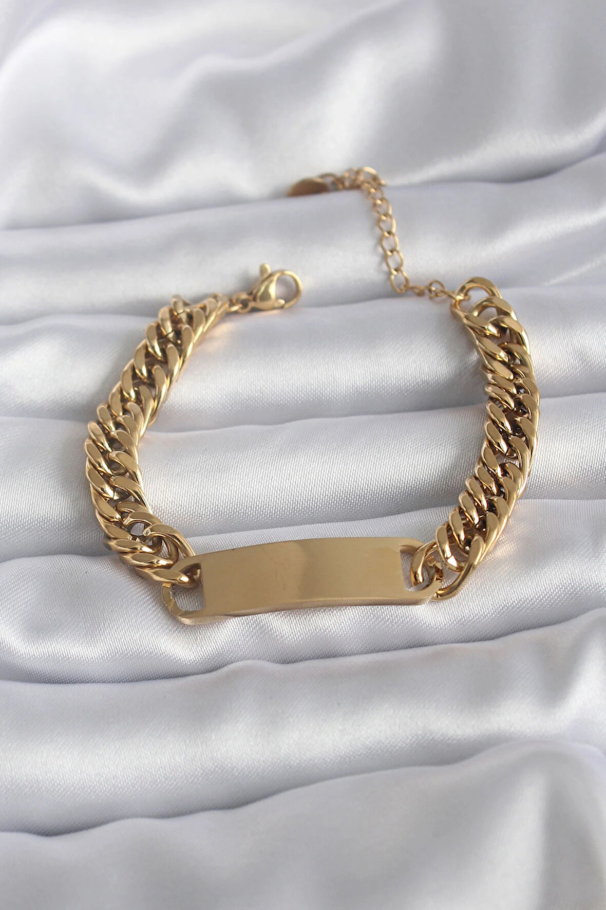 Dodes Dodes 316L Çelik Gold Renk İsim Yazılabilir Plaka Model Kadın Bileklik TG27BB5744