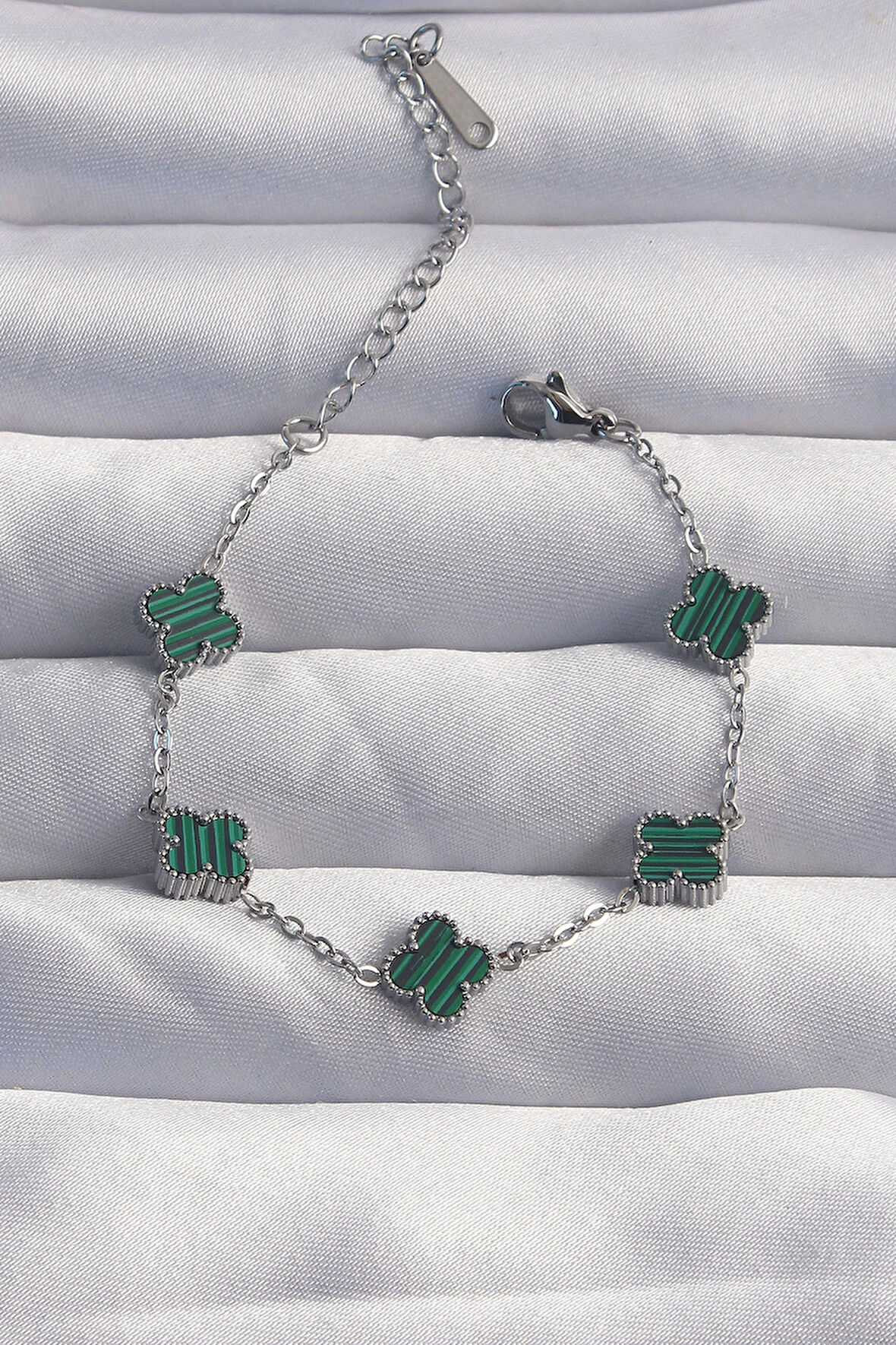 Dodes 316L Çelik Baby Boy Gümüş Renk Çizgili Yeşil Mineli Yonca Bileklik TG27BB6270