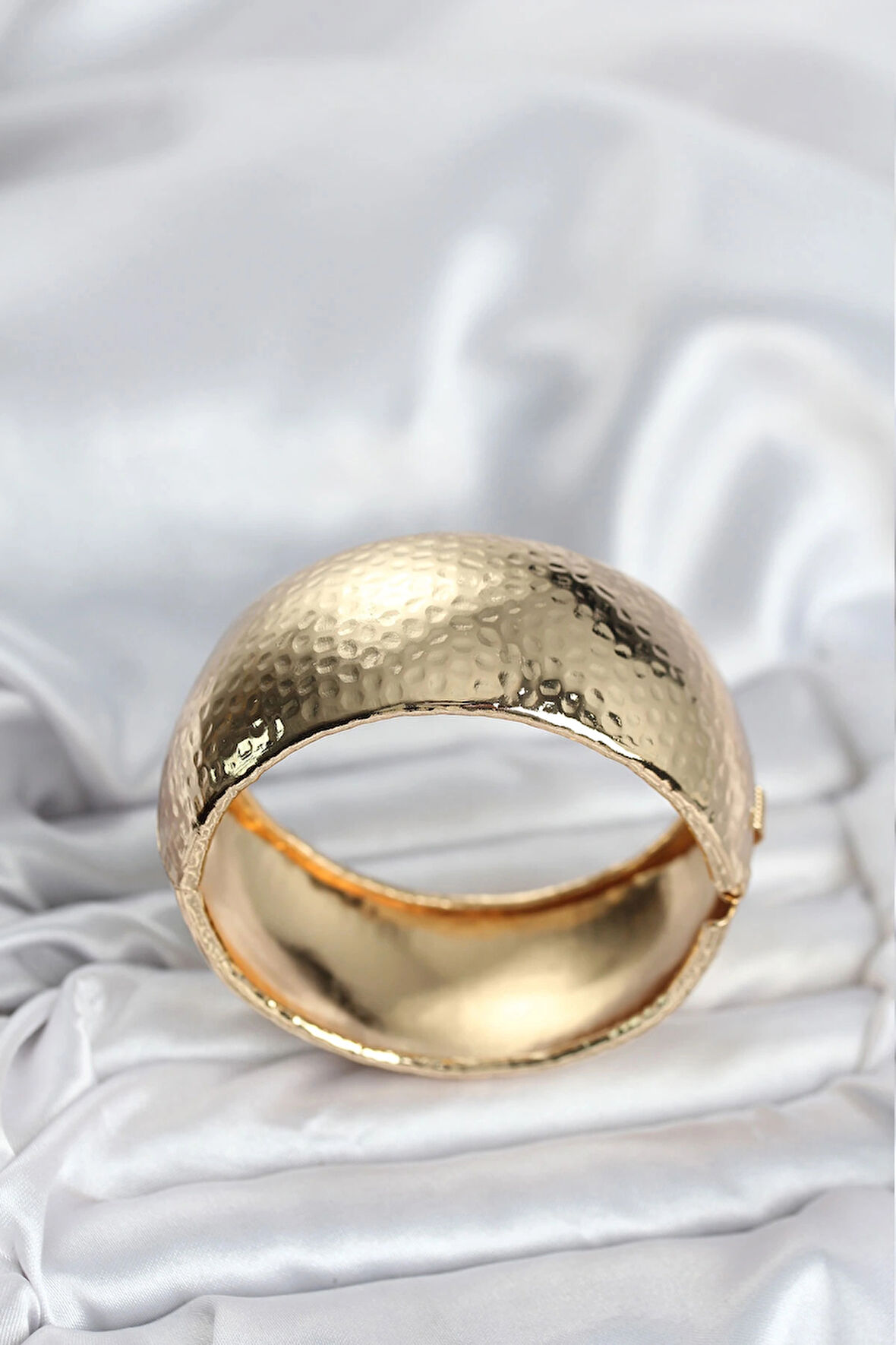 Dodes Dodes Pirinç Gold Renk Bombeli Vintage Kadın Bileklik TG27BB8067