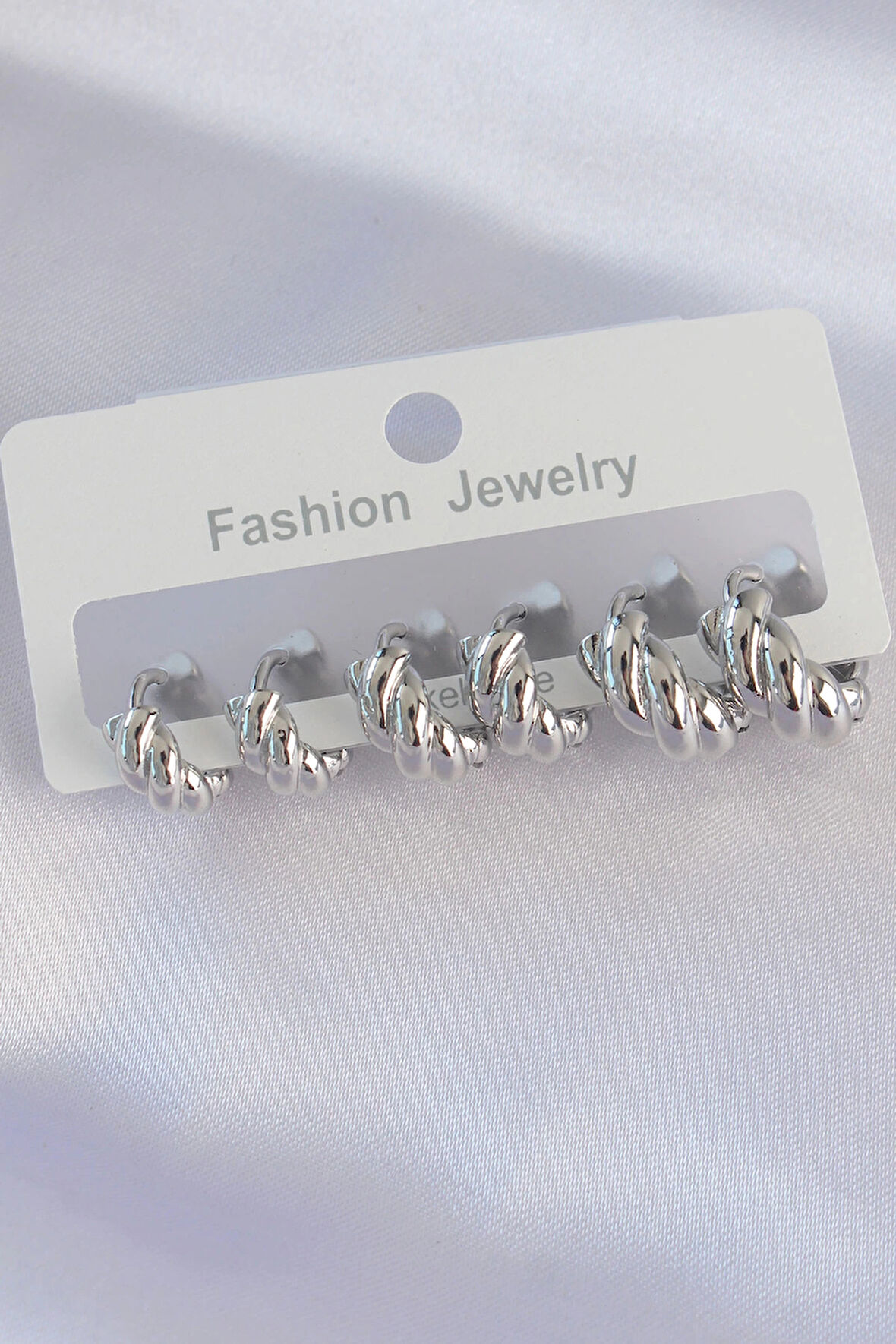 Dodes Pirinç Gümüş Renk Minimal Tırtıklı Küpe Seti TG27BKP8991