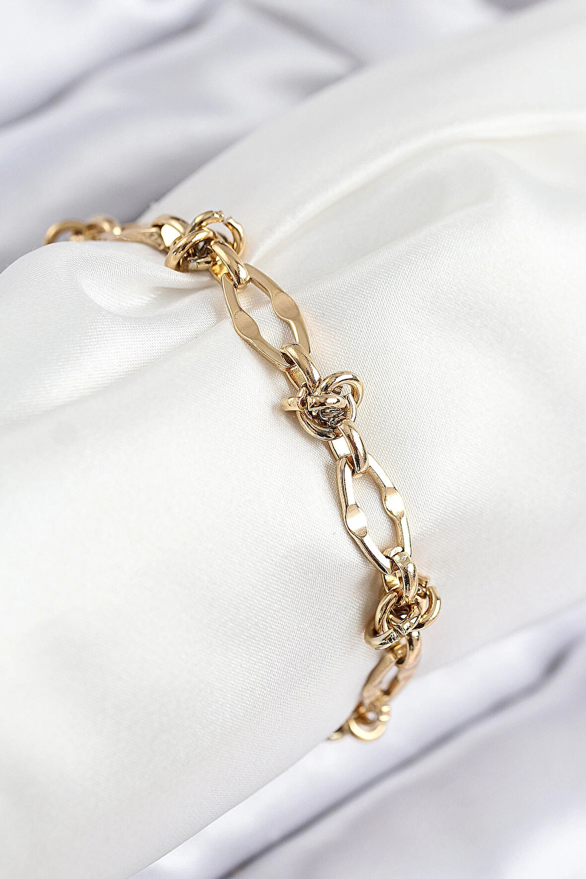 Dodes 316L Çelik Parçalı Zincir Model Gold Renk Kadın Bileklik TG27BB7847