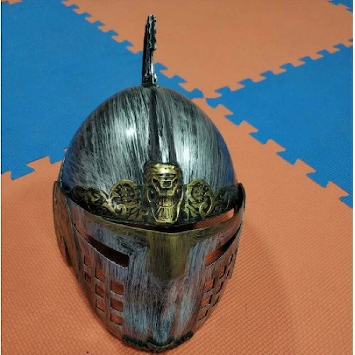 Dodes Bizans Romalı Savaş Miğferi Kaskı