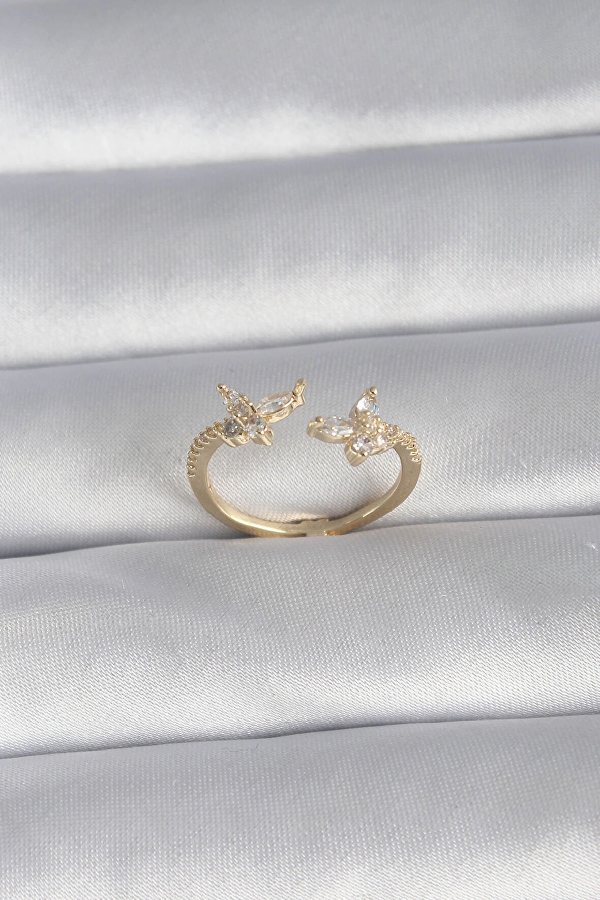 Dodes Pirinç Gold Renk Zirkon Taşlı Kelebek Model Kadın Yüzük TG27BYK3850