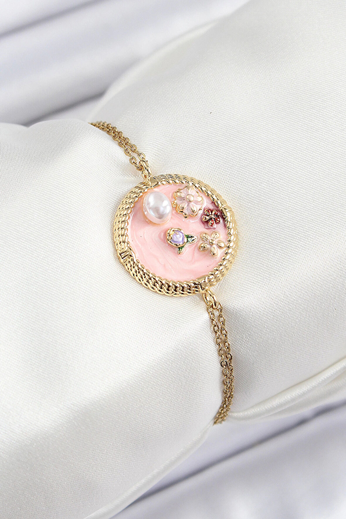 Dodes 316L Çelik Zincir Pembe Mineli Sanatsal Portre İnci Detaylı Çiçek Model Gold Renk Kadın Bileklik TG27BB7229