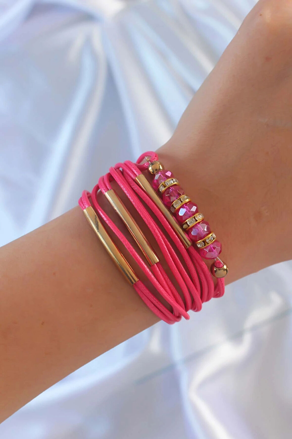 Dodes Dodes Pembe Renk Zirkon Taşlı Metal Aksesuarlı İpli Çoklu Bileklik TG27BB6357