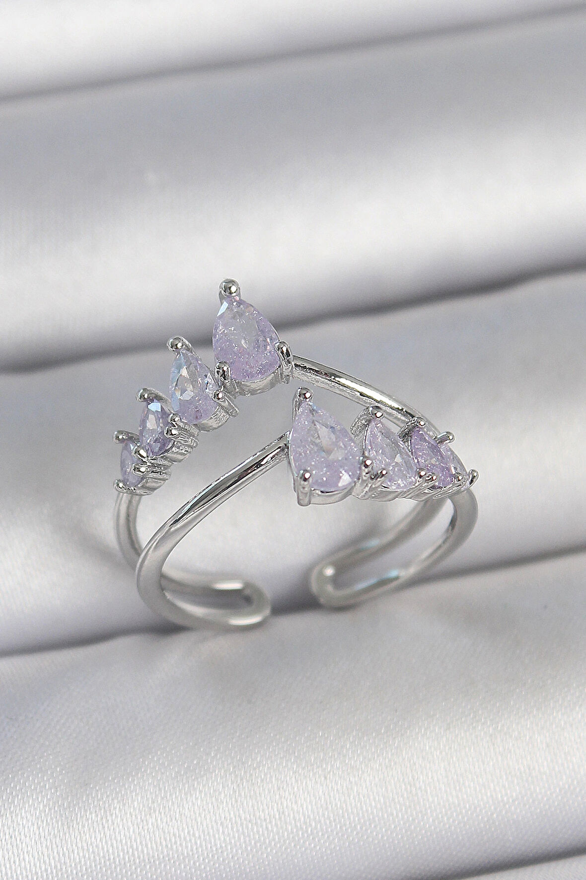 Dodes Dodes Pirinç Gümüş Renk Mor Damla Zirkon Taşlı Taç Model Kadın Yüzük TG27BYK3714