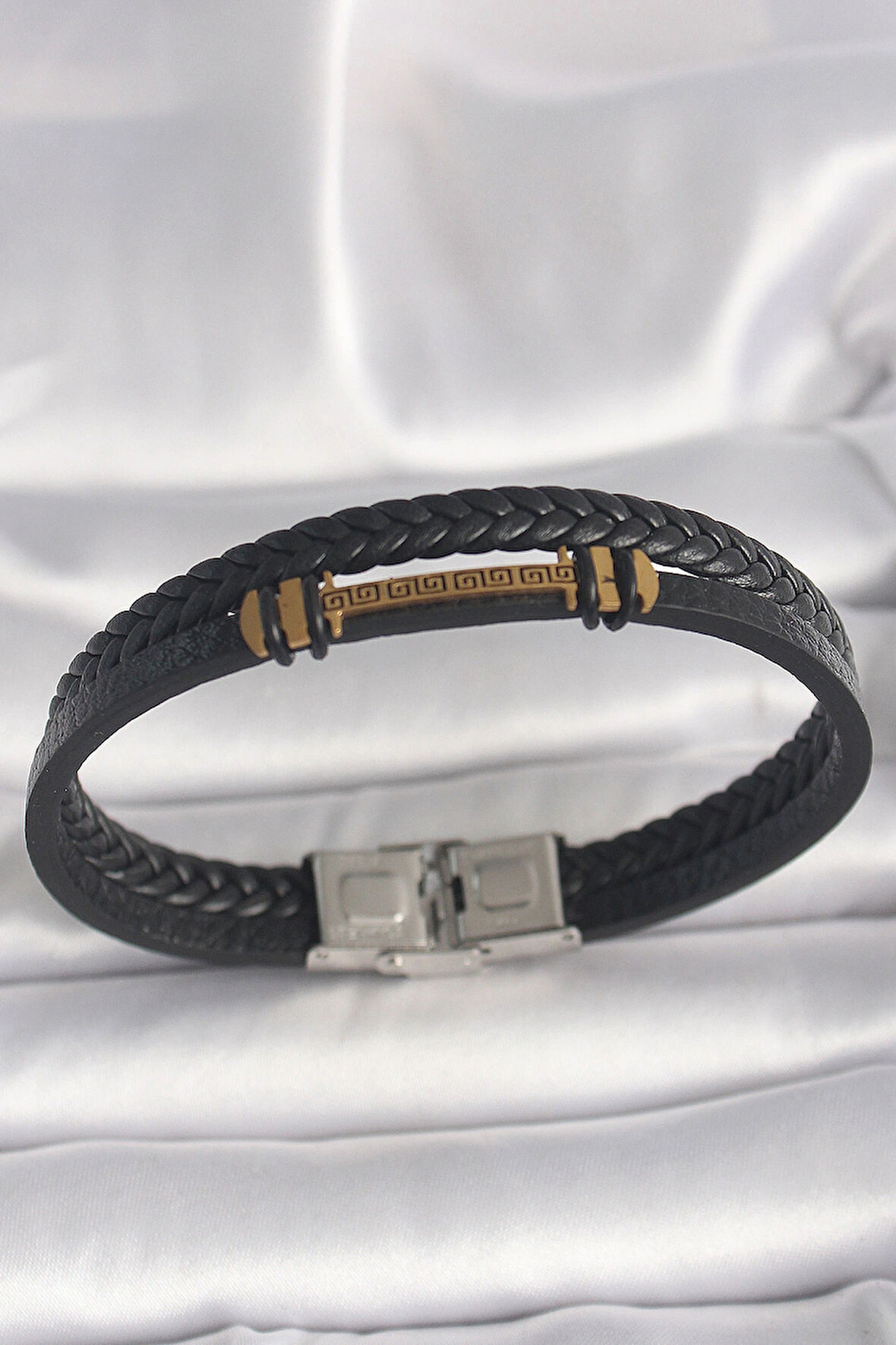 Dodes Dodes 316L Çelik Gold Renk ZikZak İşlemeli Aksesuarlı Çift Sıra Burgu Desenli Deri Kordon Erkek Bileklik TG27EB3705