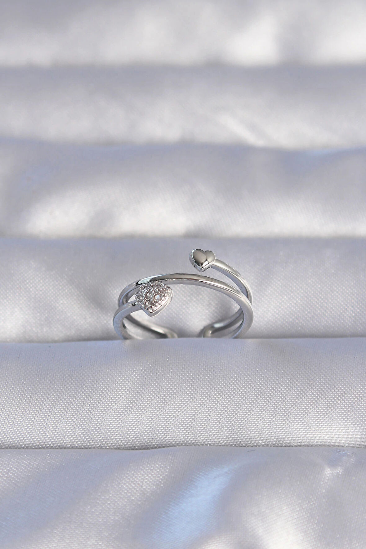 Dodes Dodes Pirinç Gümüş Renk Zirkon Taşlı Kalpli Model Ayarlanabilir Yüzük TG27BYK3202