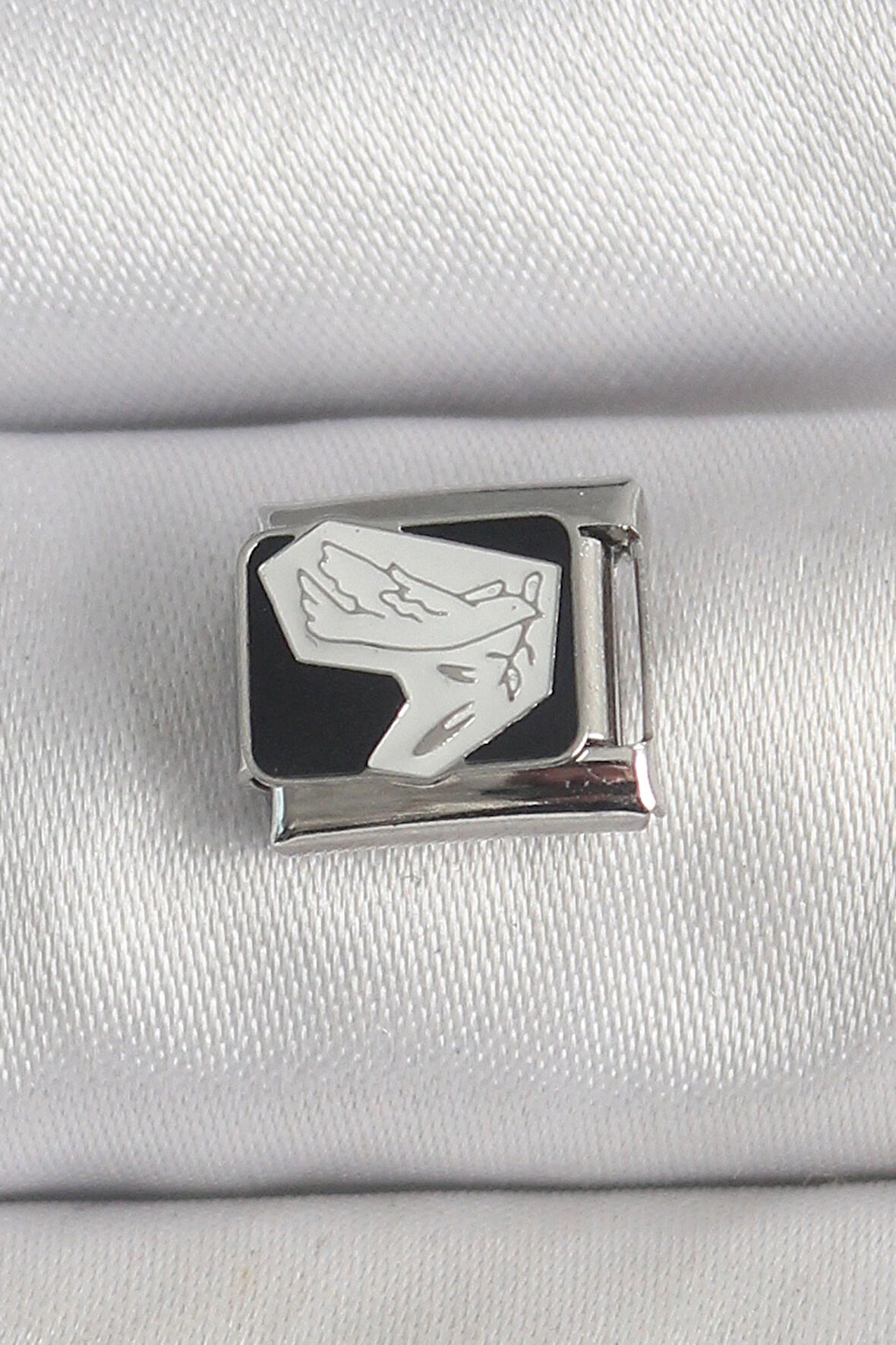 Dodes Dodes 316L Çelik Gümüş Renk Siyah Beyaz Kuş İşlemeli Nomination Charm TG27BC1389