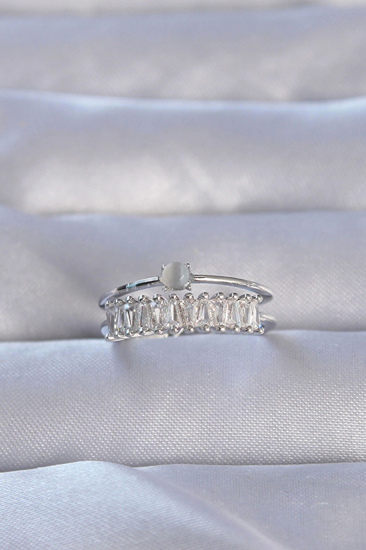 Dodes Dodes Pirinç Gümüş Renk Zirkon Taşlı Baget Su Yolu Model Ayarlanabilir Yüzük TG27BYK3228