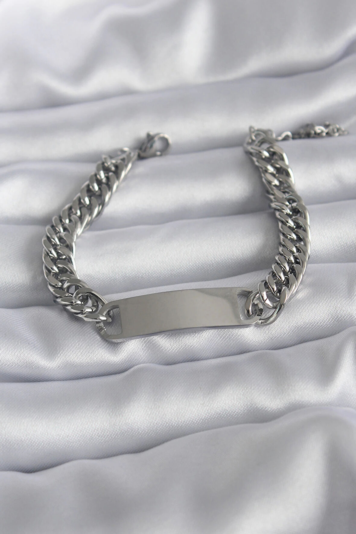 Dodes Dodes 316L Çelik Gümüş Renk İsim Yazılabilir Plaka Model Kadın Bileklik TG27BB5743