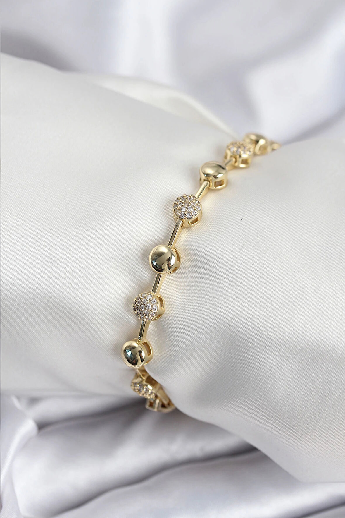 Dodes Dodes Pirinç VIP Seri Gold Renk Topçuk Model Kadın Bileklik TG27BB7923