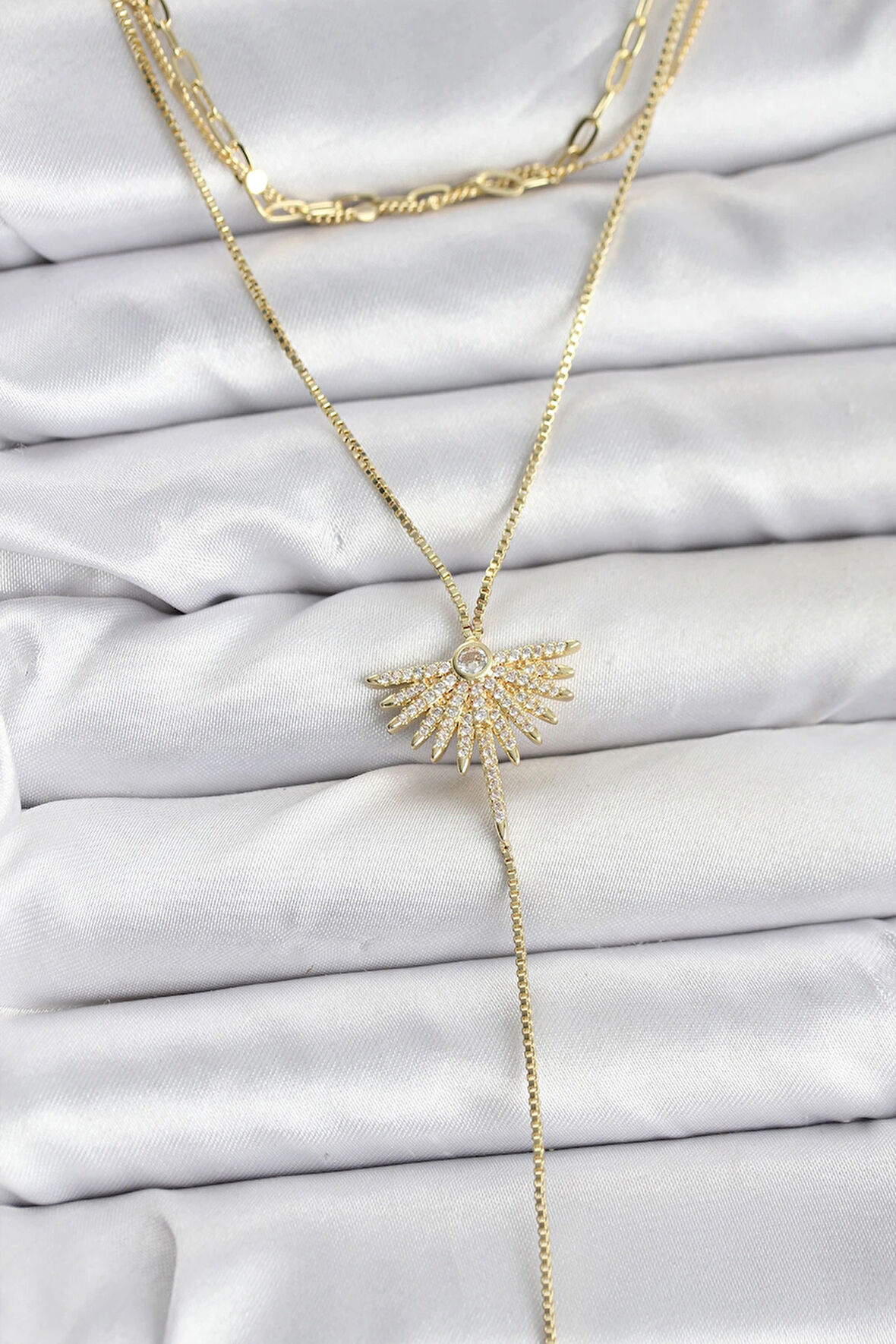 Dodes Dodes Pirinç Gold Renk Zirkon Taşlı Yelpaze Model Detaylı 3'lü Kombin Y Kadın Kolye TG27BKO10695