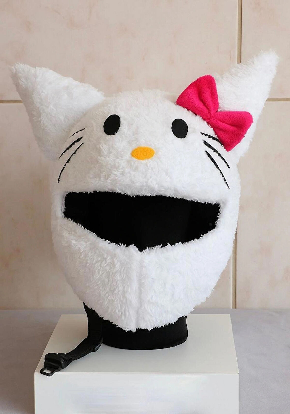 Hello Kitty Kask Kılıfı