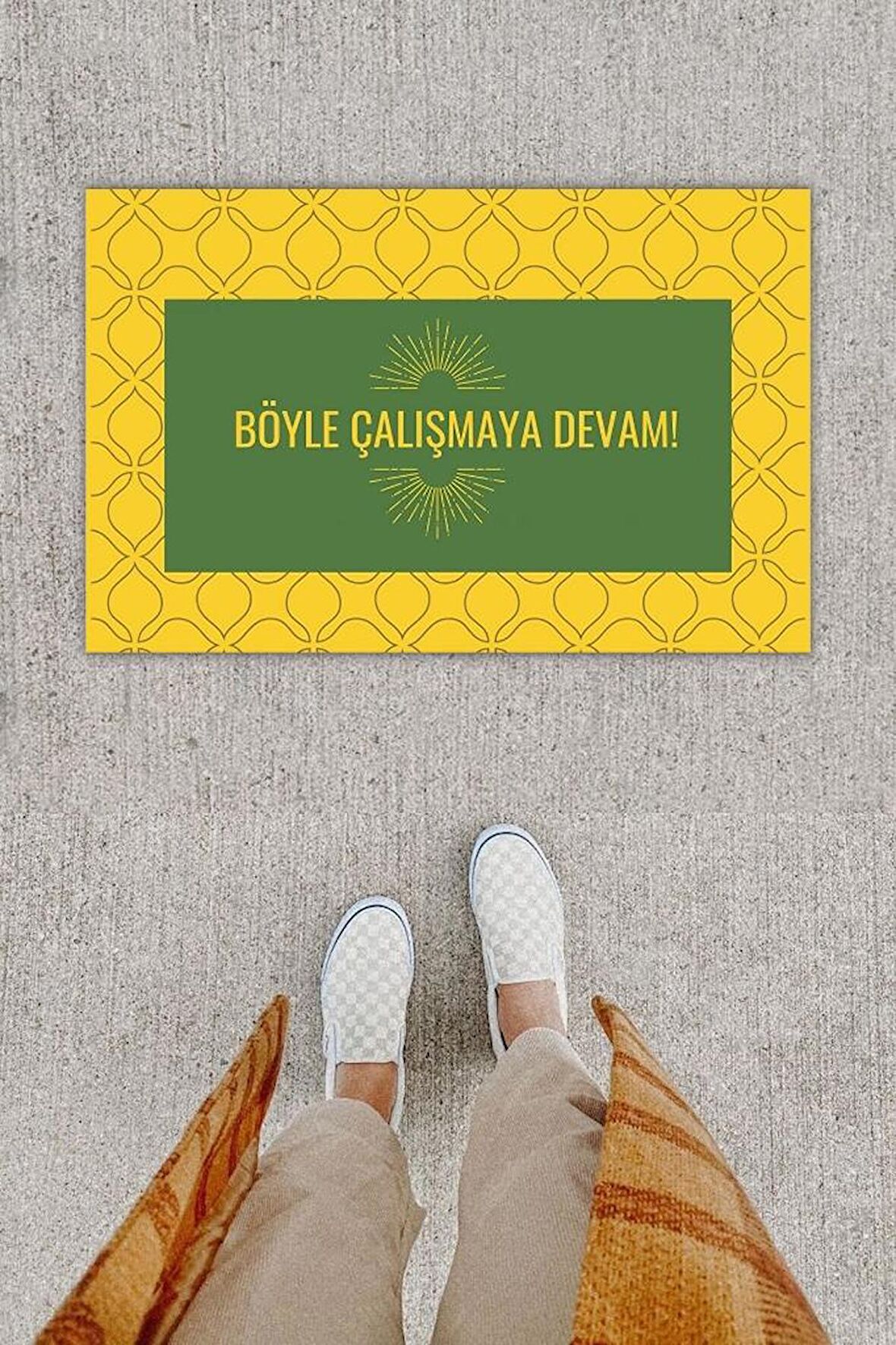 Dijital Baskı Dekoratif Not: Böyle Çalışmaya Devam Sarı Kapı Önü Paspası K-1276