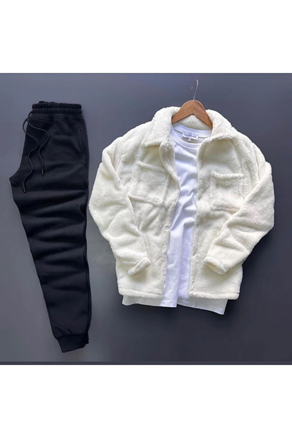 Unisex Beyaz Peluş Polar Hırka Gömlek Siyah Eşofman Altı ( Tişört Dahil Değildir)