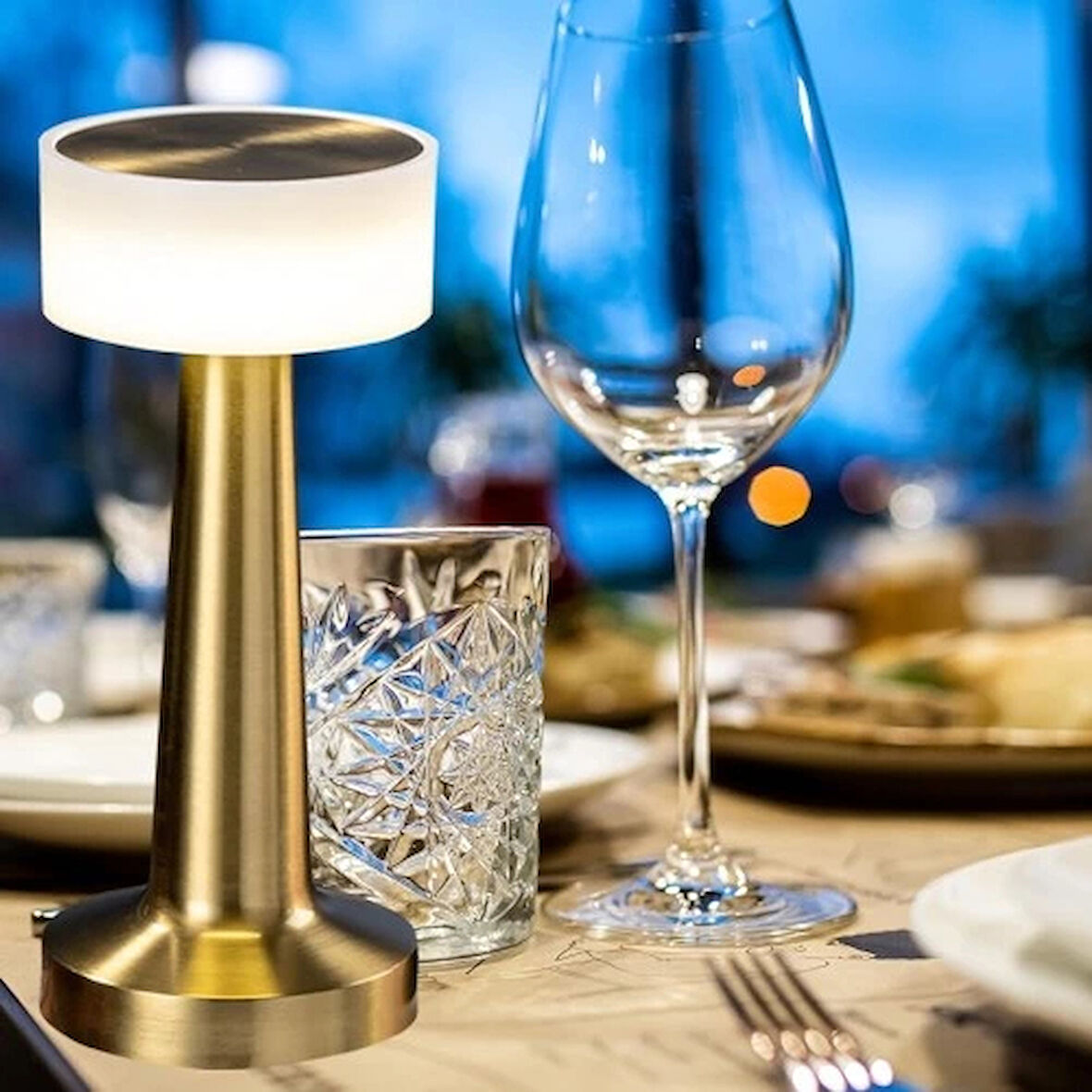 Dekoratif Led Masa Lambası– USB Şarjlı