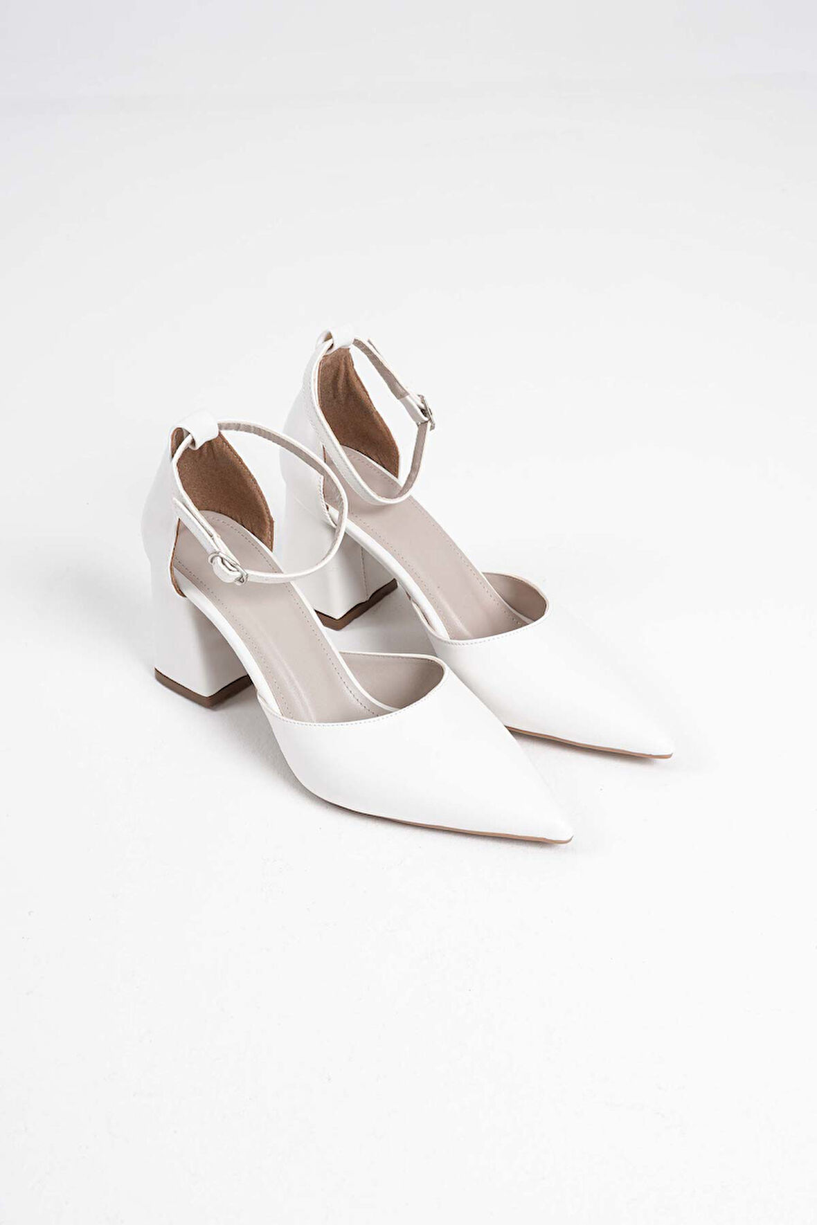 Doren Premium Beyaz Cilt Kadın Topuklu Ayakkabı