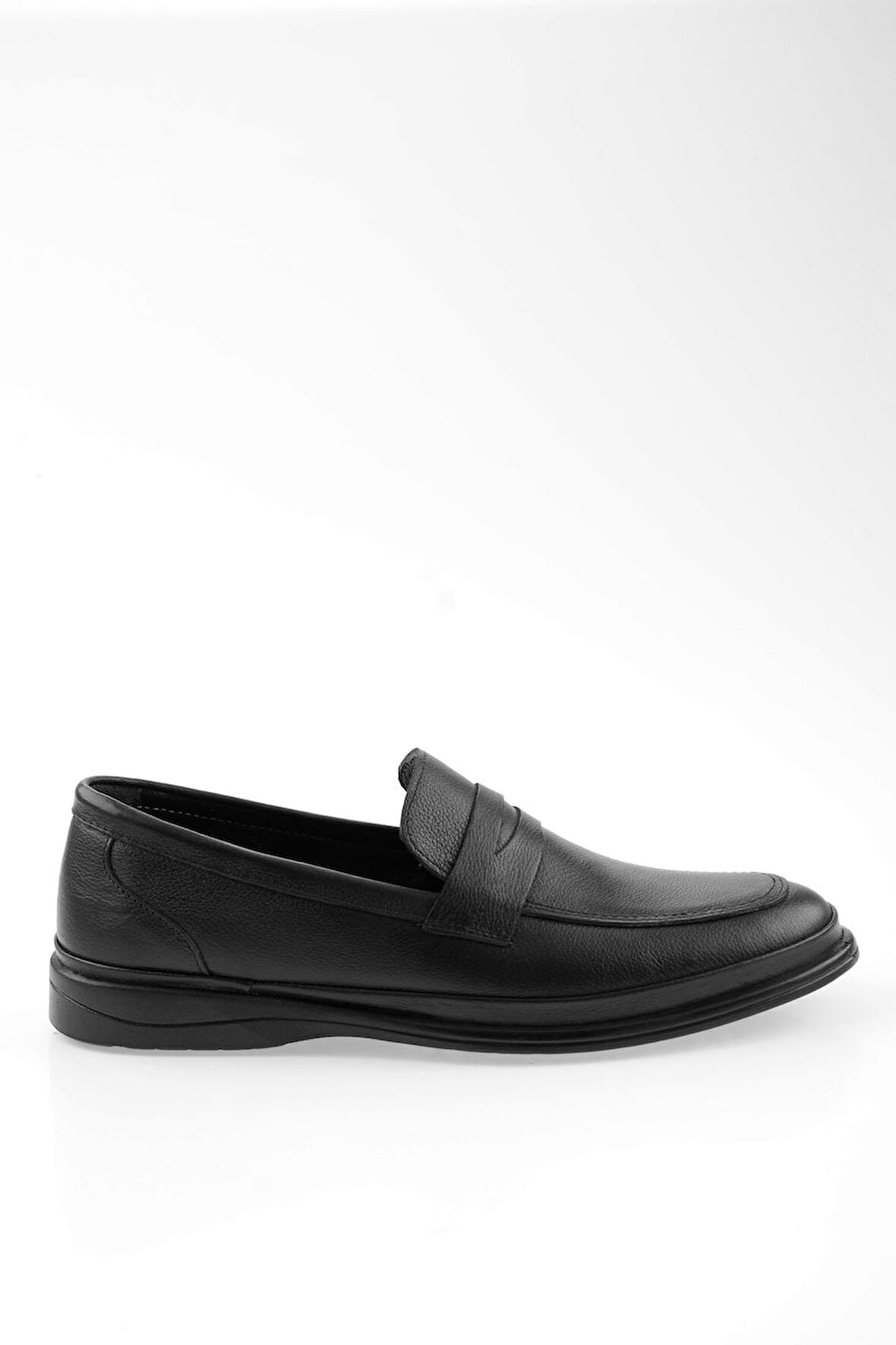 Siyah Hakiki Deri Erkek Loafer Ayakkabı E01081002803